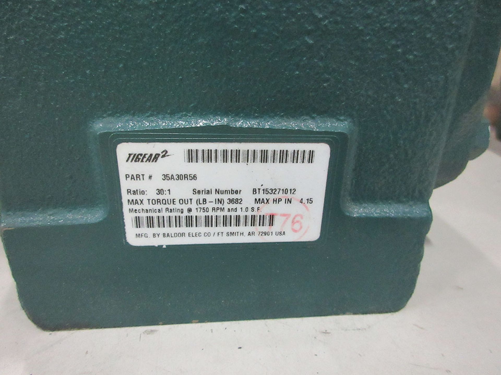 TIGEAR 2 REDUCER; PN 35A30R56, 30:1 RATIO - Image 2 of 2