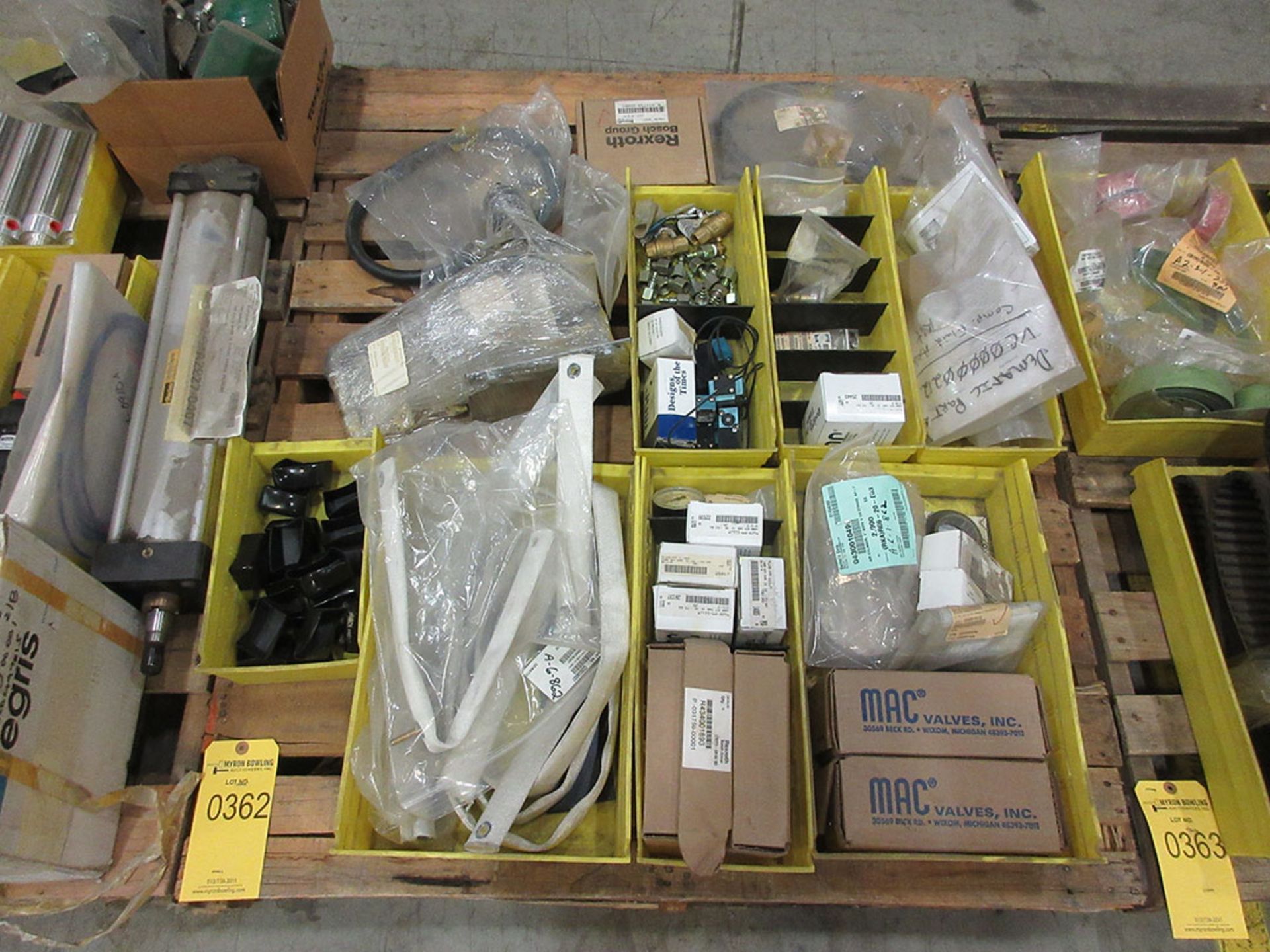PALLET WITH VALVES & FITTINGS