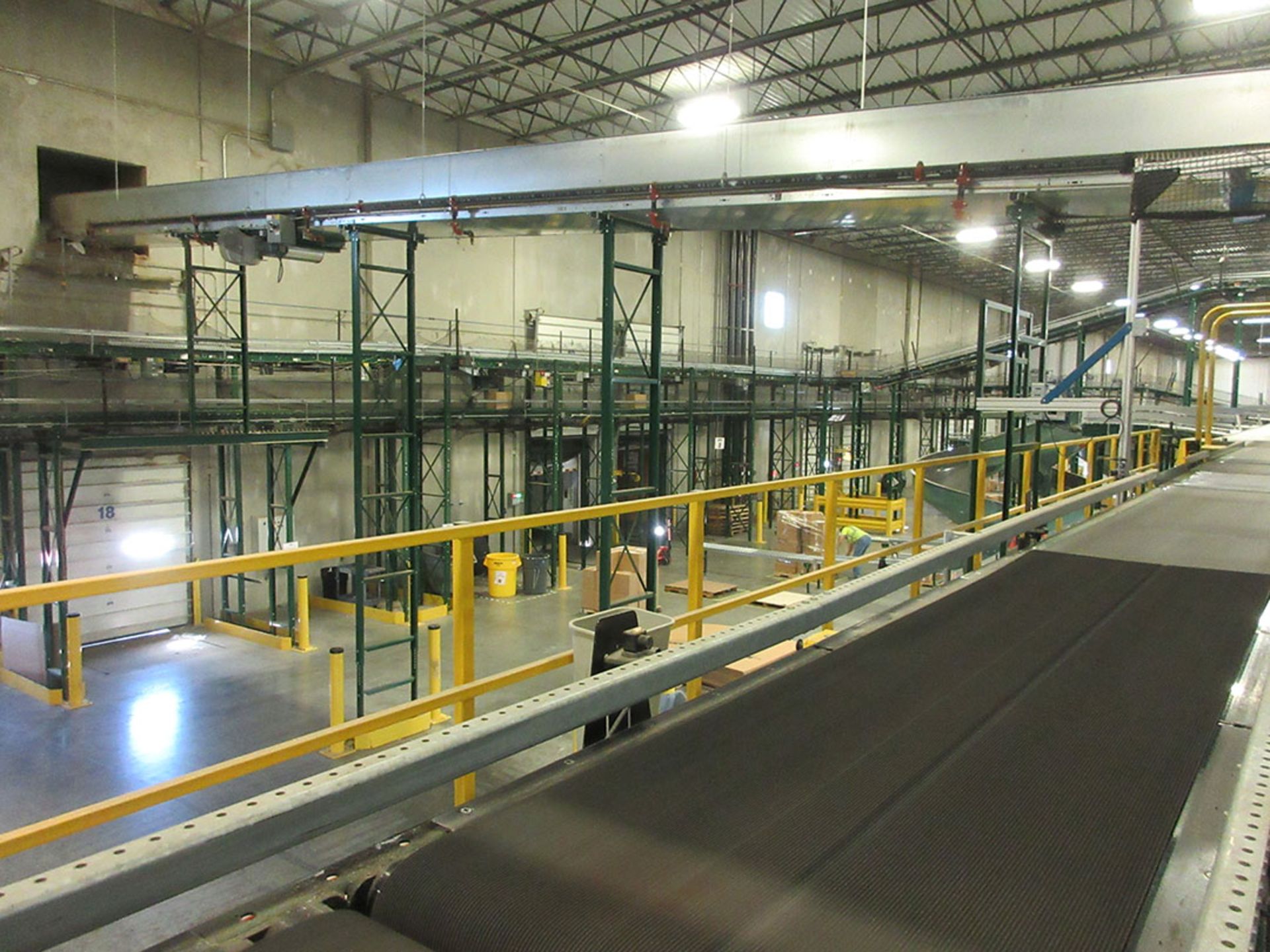 RAPISTAN CONVEYOR ON MEZZANINE; (6) SPIRAL CHUTES & CONVEYOR ***DELAYED REMOVAL UNTIL 6/25*** - Image 3 of 8