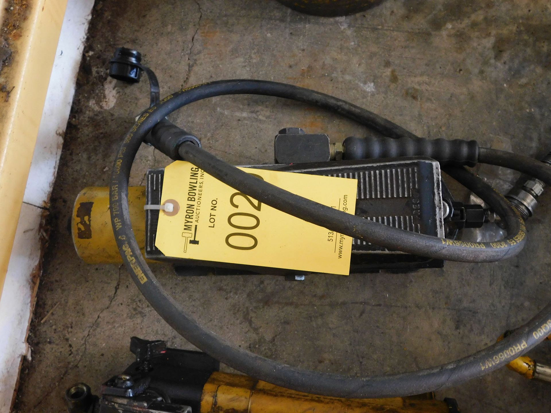 ENERPAC HYDRAULIC PUMP UNIT