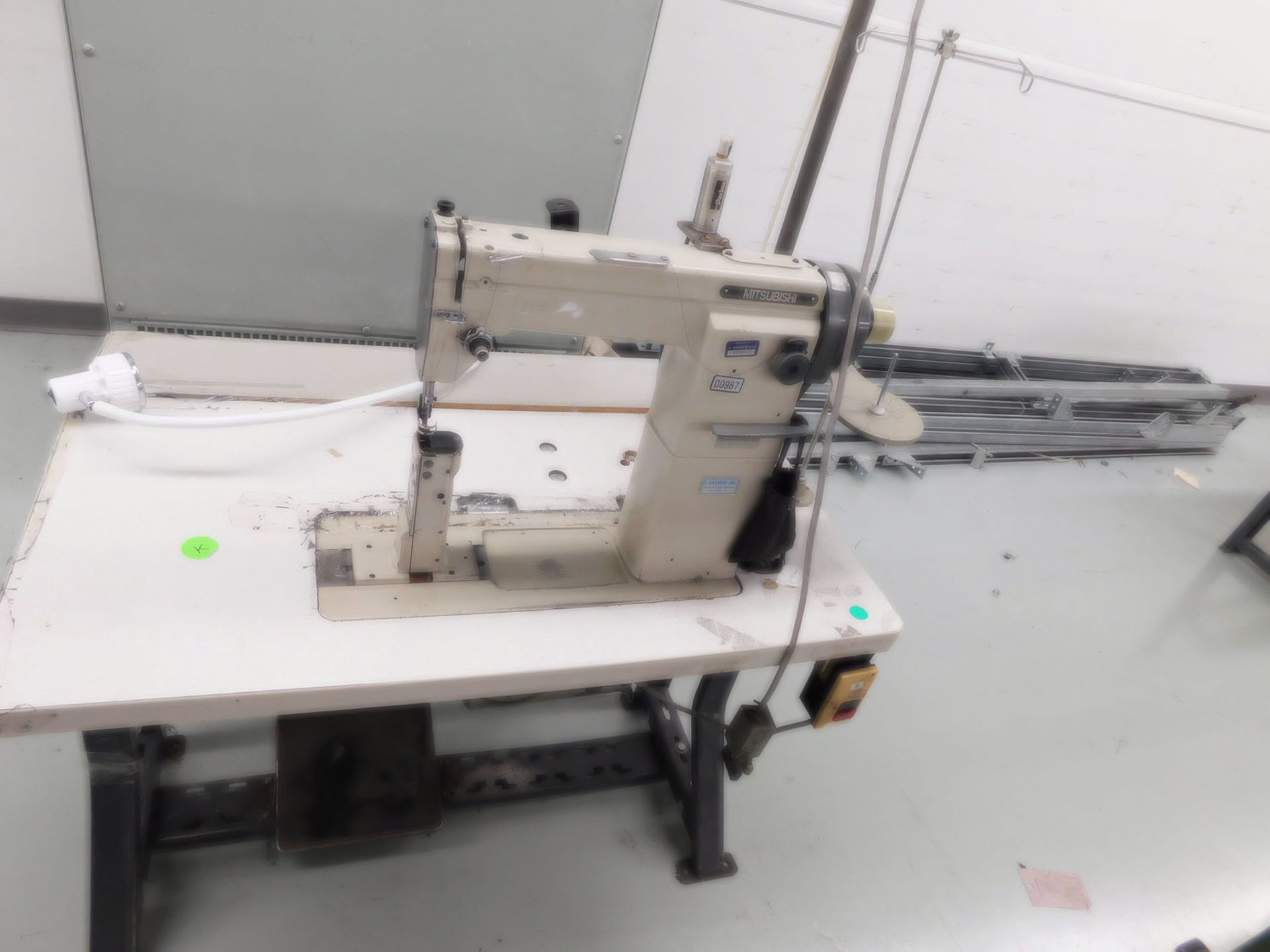 MITSUBISHI POST MAX LOCKSTITCH MACHINE MODEL LS5-5110 - Image 2 of 2