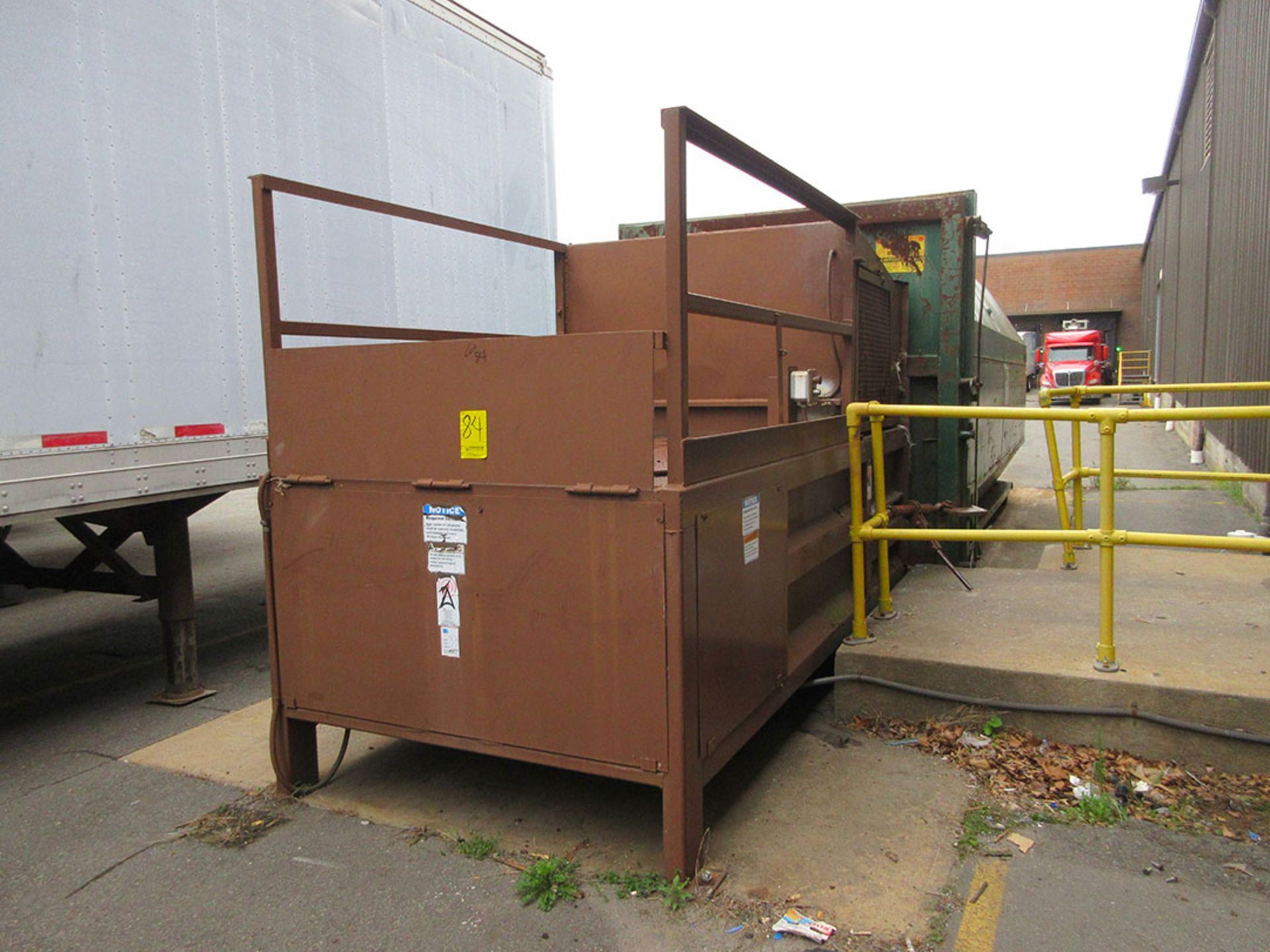 2004 WASTEQUIP ACCURATE TRASH COMPACTOR; RAM STYLE, MODEL 345HD, S/N 13669 (EXCLUDES ROLL-OFF - Image 2 of 3