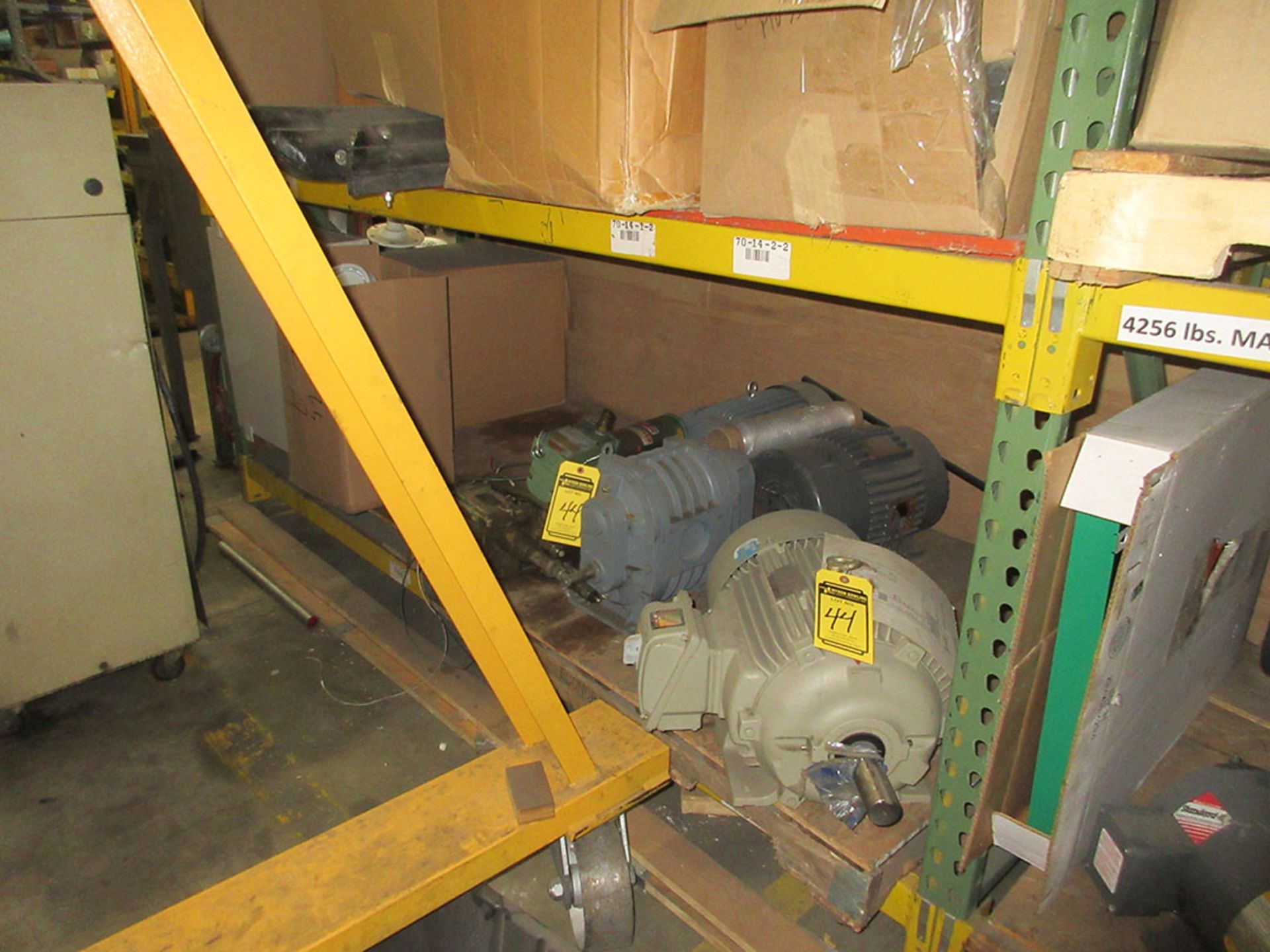 CONTENTS ON & BENEATH PALLET RACK; VACUUM PUMPS, ELECTRIC MOTORS, ELECTRIC CHAIN HOISTS, ETC. - Image 5 of 6