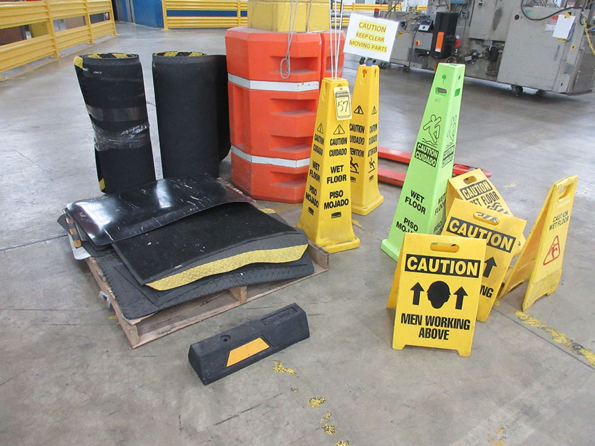 WET FLOOR SIGNS & ANTI-FATIGUE MATS