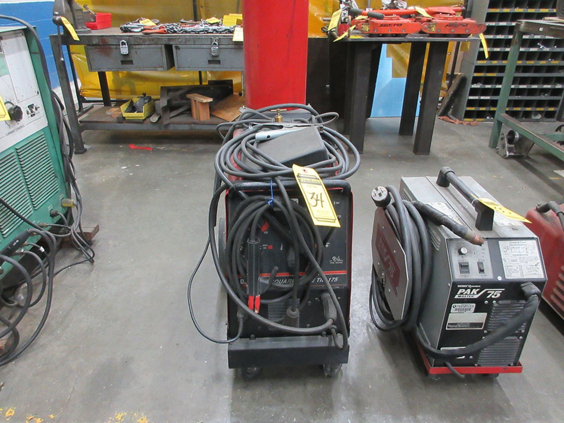 LINCOLN ELECTRIC SQUARE WAVE TIG 175 WELDER; S/N U1981000320 (EXCLUDES GAS)