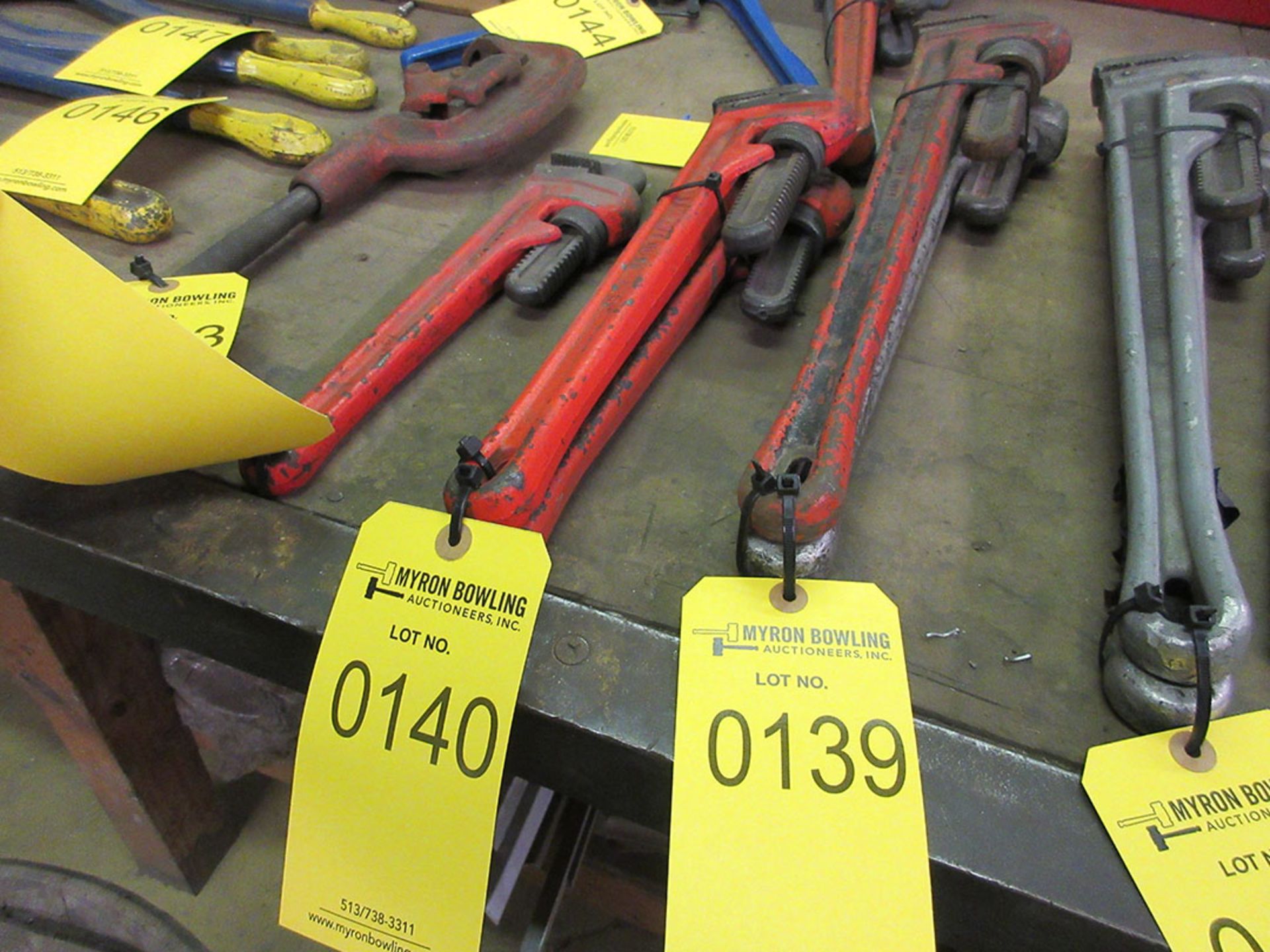 18'' PIPE WRENCHES (2)