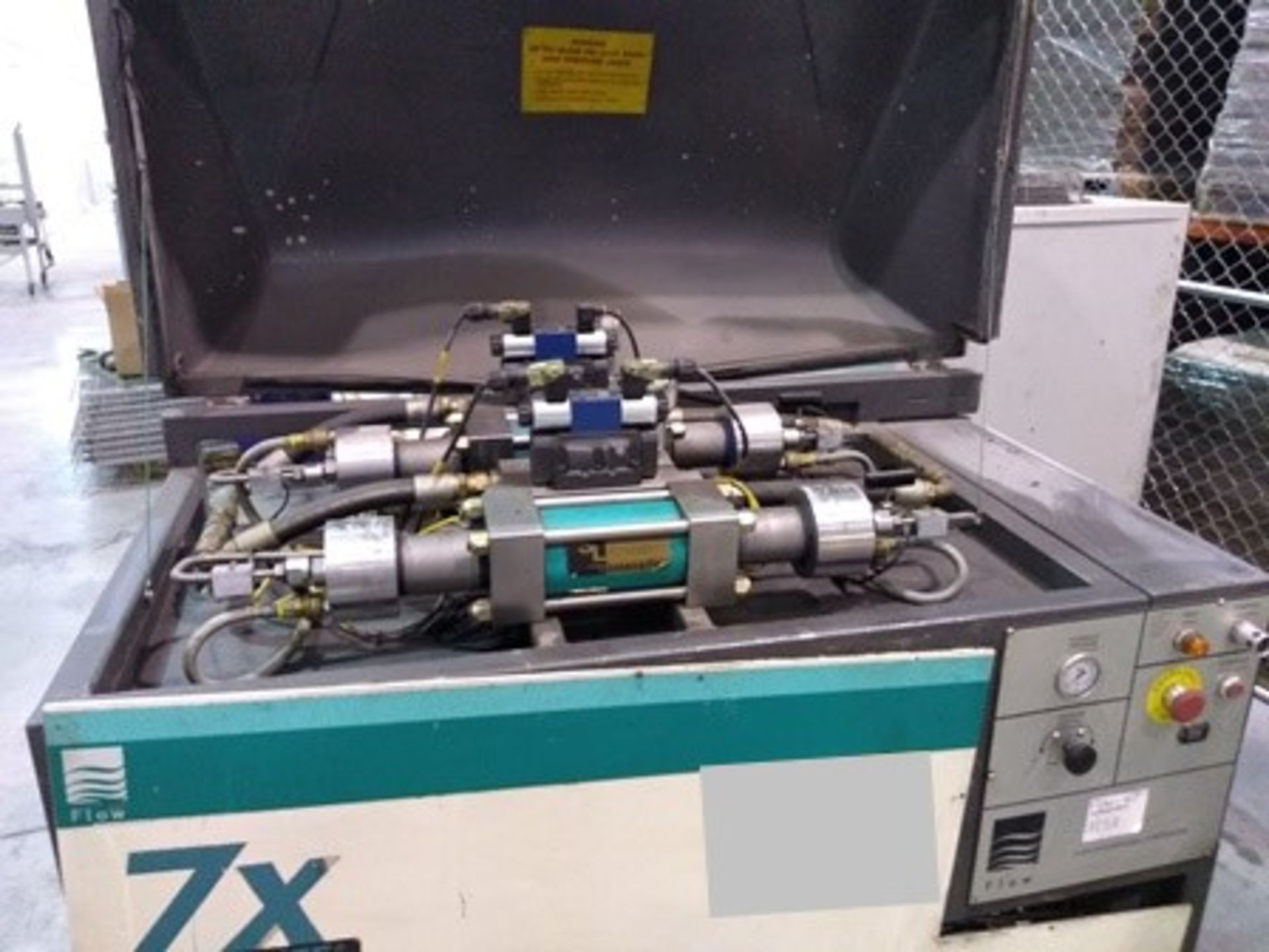 Flow Waterknife 7x, Intensifier Waterjet Pump: 60,000 PSI Operating Pressure, Mawp 483 kpg, ser … - Image 36 of 44