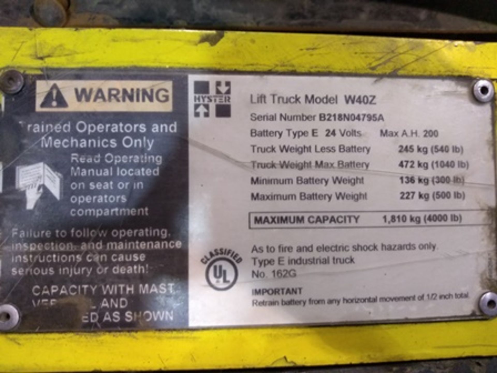 Hyster Electric Pallet Jack, model W40z, max load 4,000 pounds, built-in charger and 24V battery - Image 7 of 17