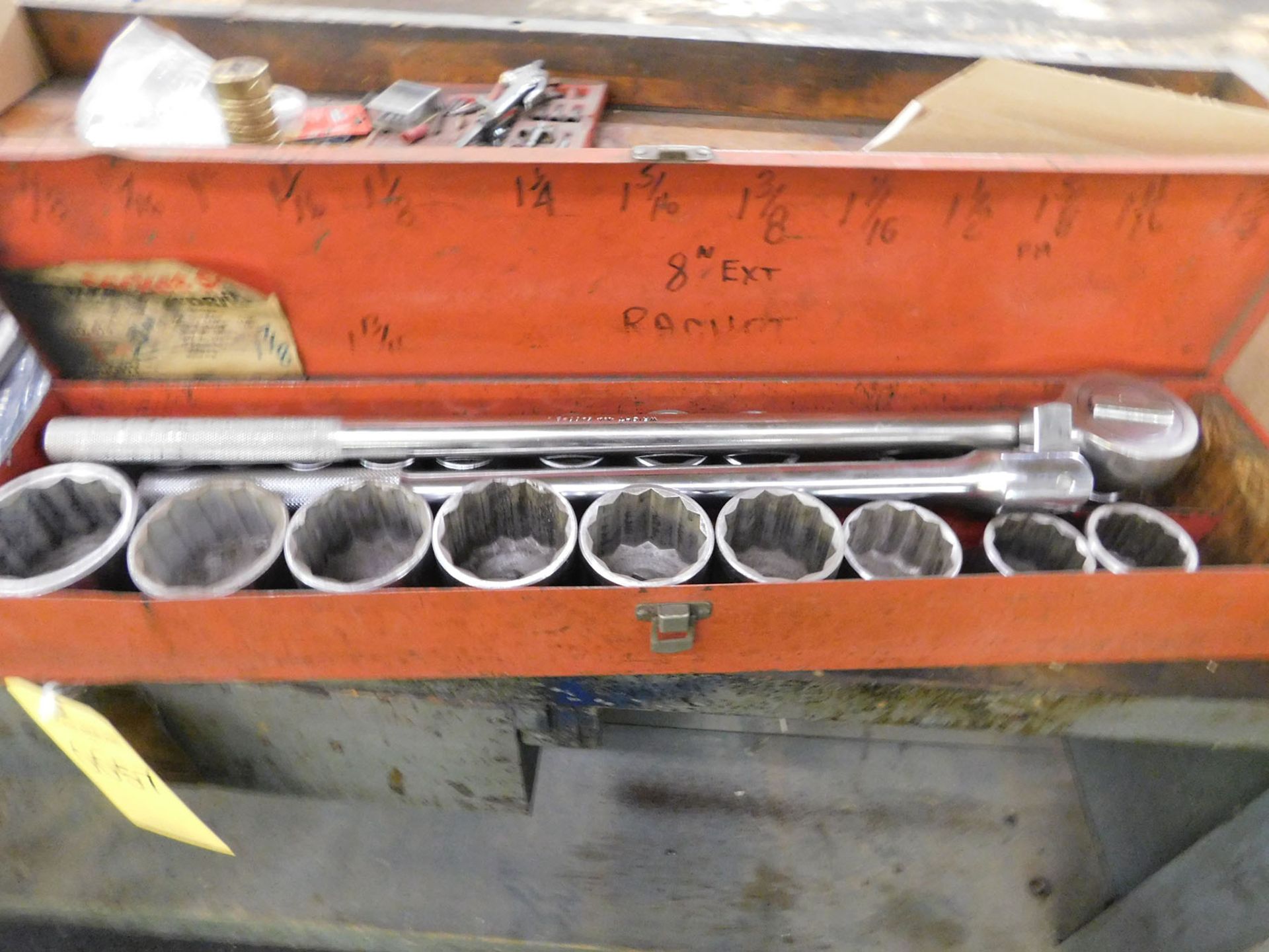 SOCKET SET WITH 8'' EXTENSION AND SOCKETS