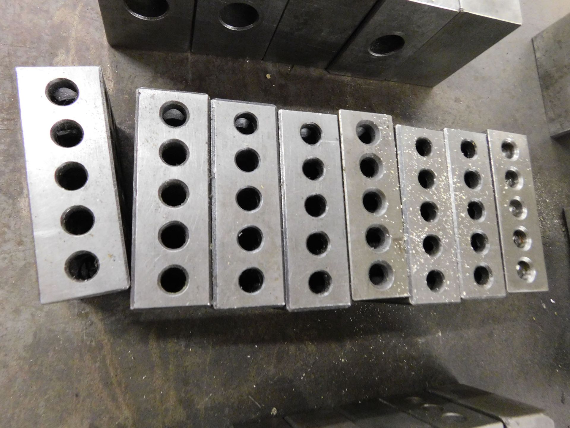 PRECISION SET-UP BLOCKS BY INCH AND HALF INCH STANDARD