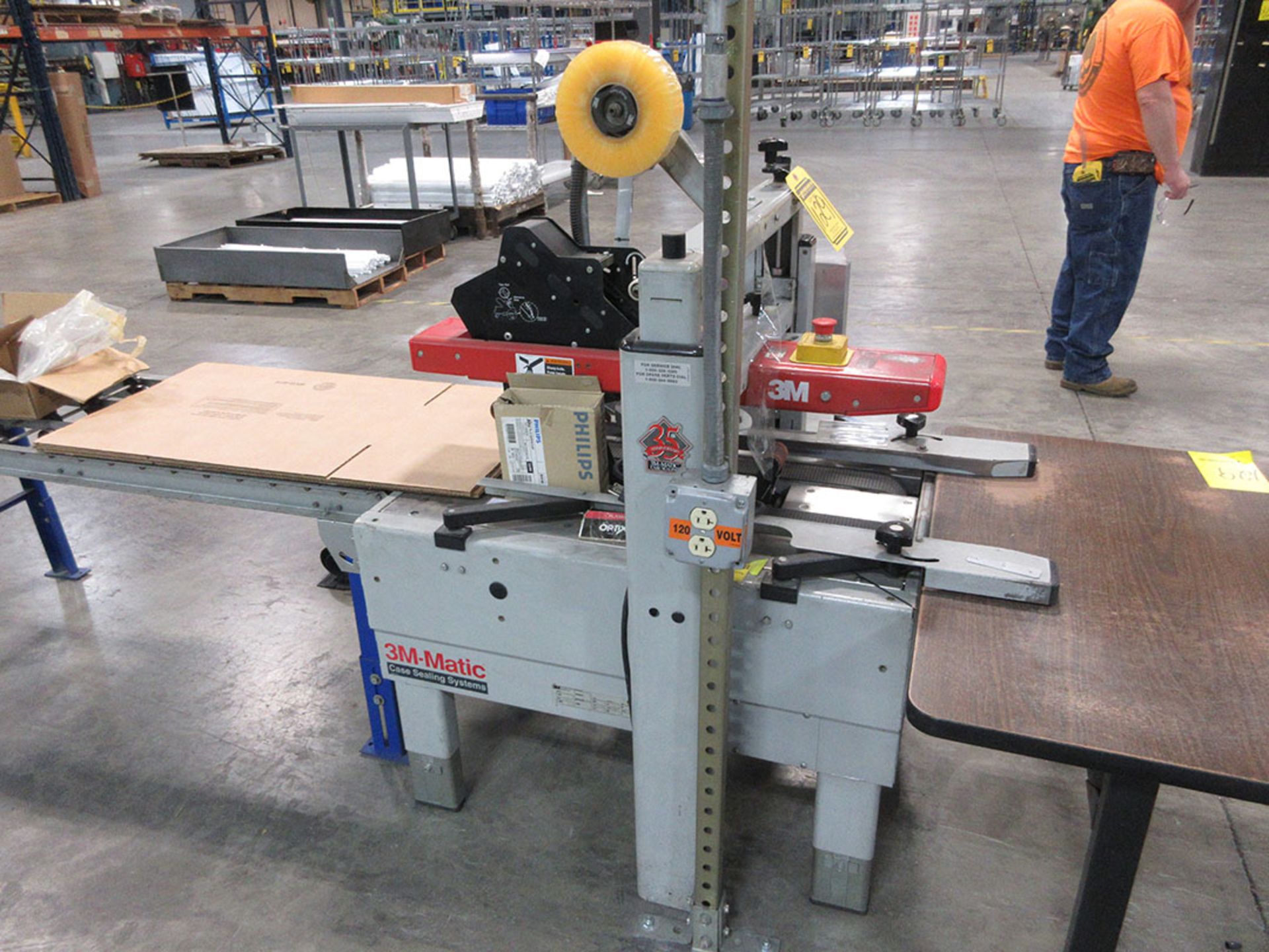 3M MATIC CASE SEALING SYSTEM; MODEL 200A, S/N 5023 ***EXCLUSIVE RIGGER - PEDOWITZ MACHINERY - Image 2 of 2