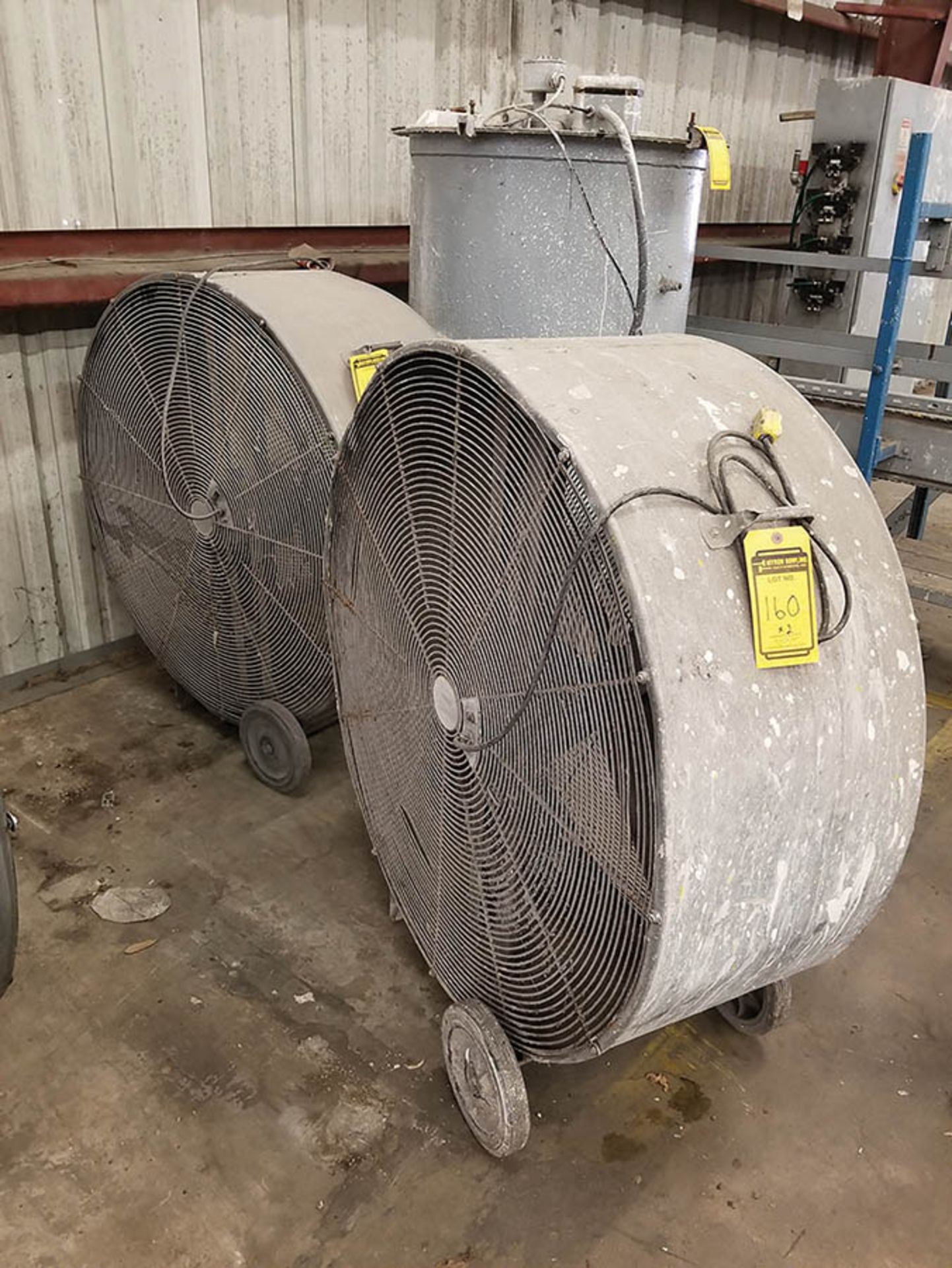 (2) 40'' PORTABLE AIR MOVER FANS