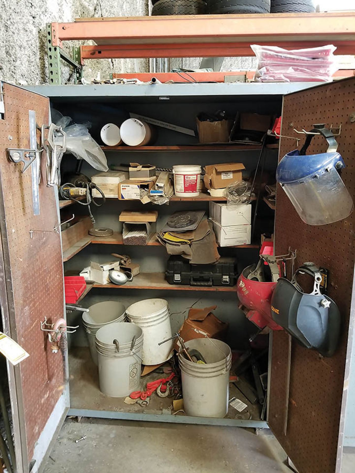 HD STEEL CABINET WITH LIFTING ACCESSORIES, WELDING HELMETS, WELDING STICKS, ELECTRIC GRINDERS, - Image 2 of 6