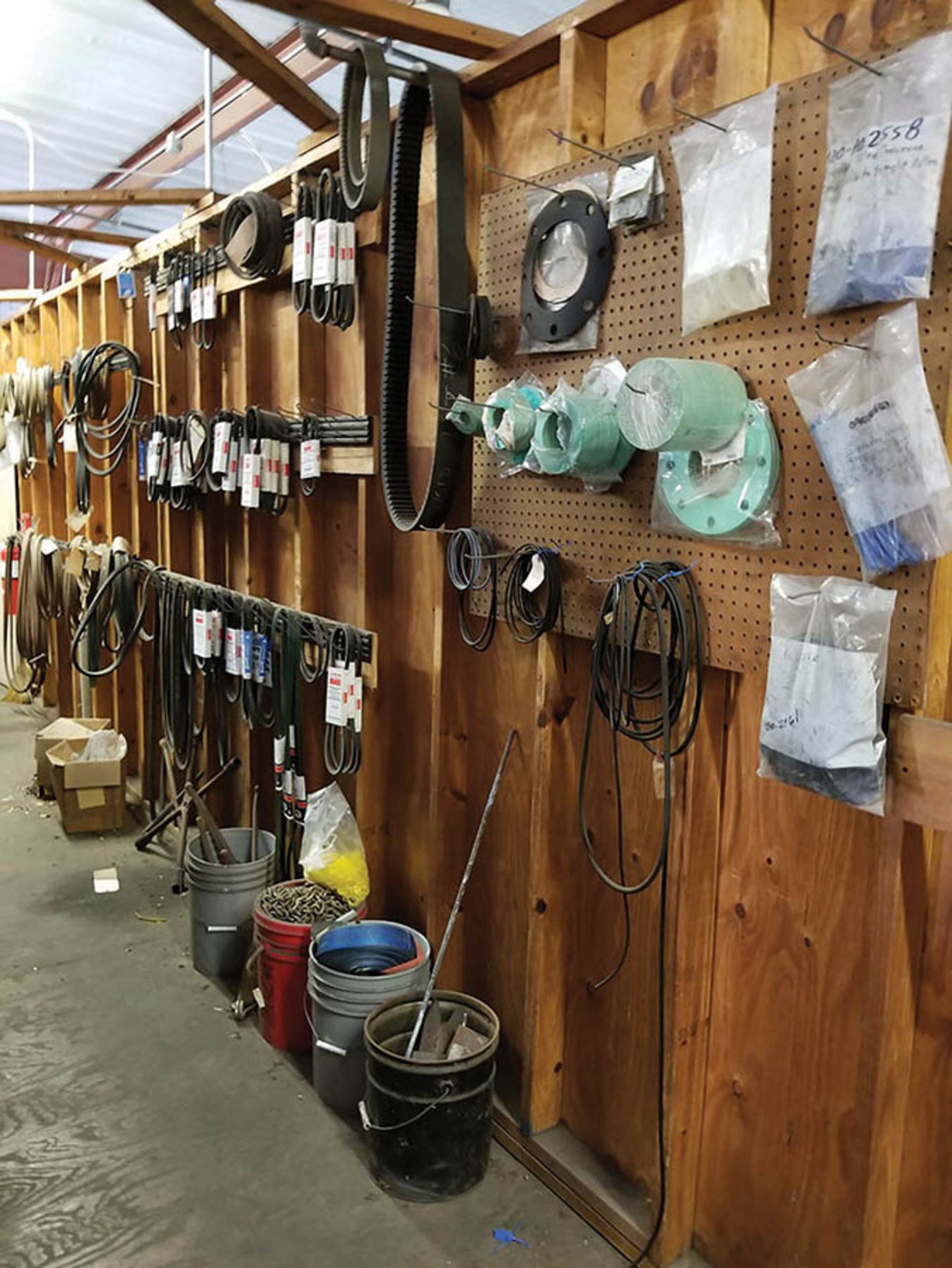 CONTENTS OF UPSTAIRS MAINTENANCE ROOM- (29) LIGHT DUTY SHELVING UNITS WITH A HUGE ASSORTMENT OF - Image 29 of 31