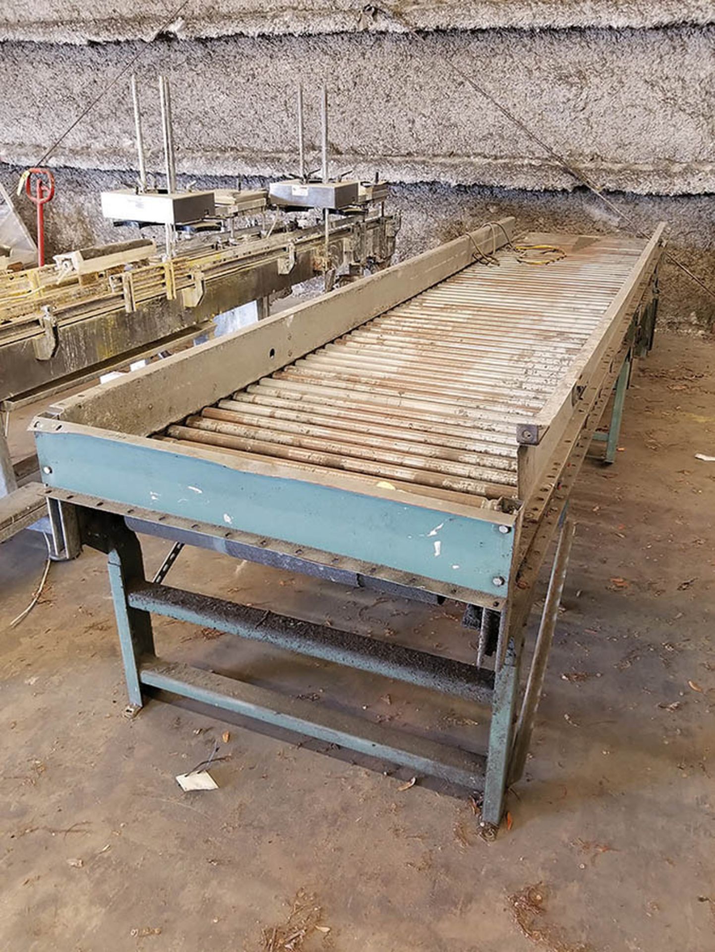 LARGE LOT OF CONVEYOR: INCLUDING BUT NOT LIMITED TO HYTROL POWER AND ROLLER CONVEYORS, STANDS, - Image 8 of 18