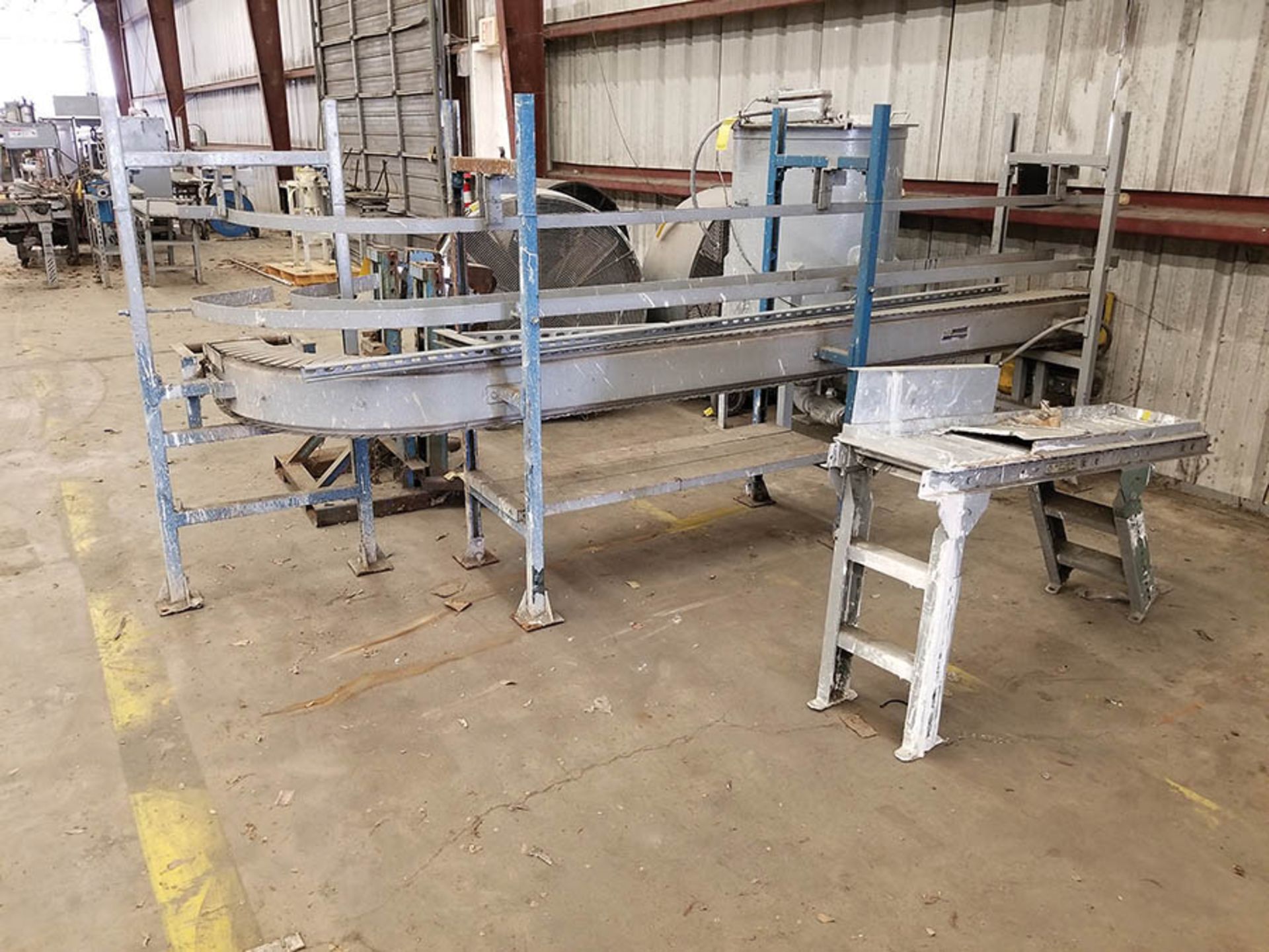 LARGE LOT OF CONVEYOR: INCLUDING BUT NOT LIMITED TO HYTROL POWER AND ROLLER CONVEYORS, STANDS, - Image 9 of 18