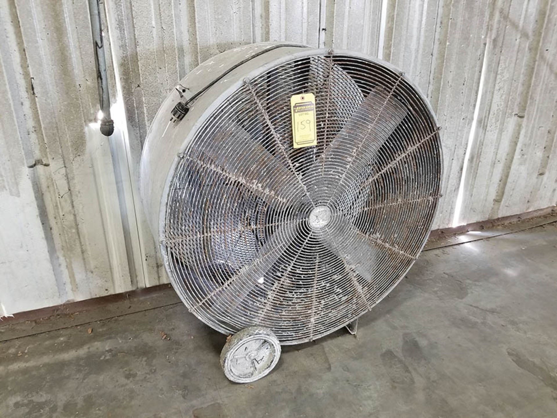 (2) 40'' PORTABLE AIR MOVER FANS