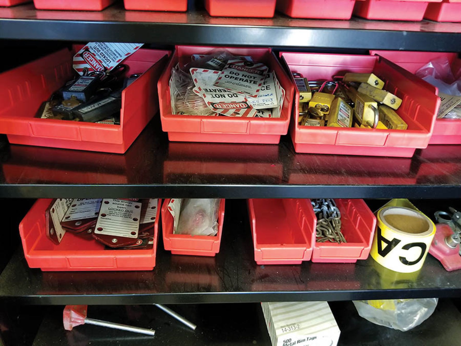 METAL CABINETS WITH LOCK OUT EQUIPMENT AND PPE EQUIPMENT; DUST MASKS, SHIELDED HARD HATS, HIGH - Image 4 of 5