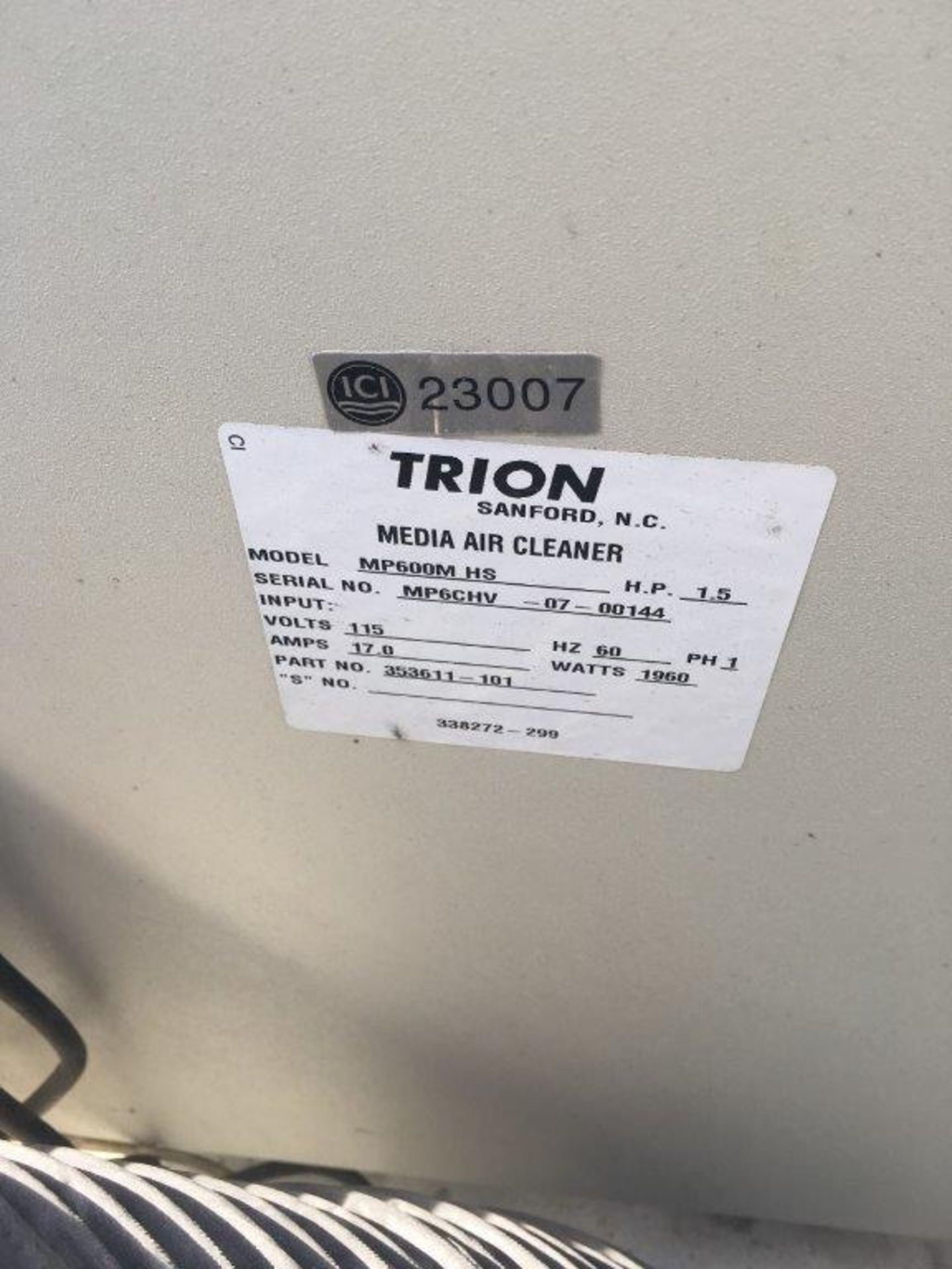 TRION FUME EXTRACTOR, MODEL MP600M HS, S/N MP6CHV-07-00144 ***LOCATED IN CARROLLTON, TX*** - Image 3 of 3