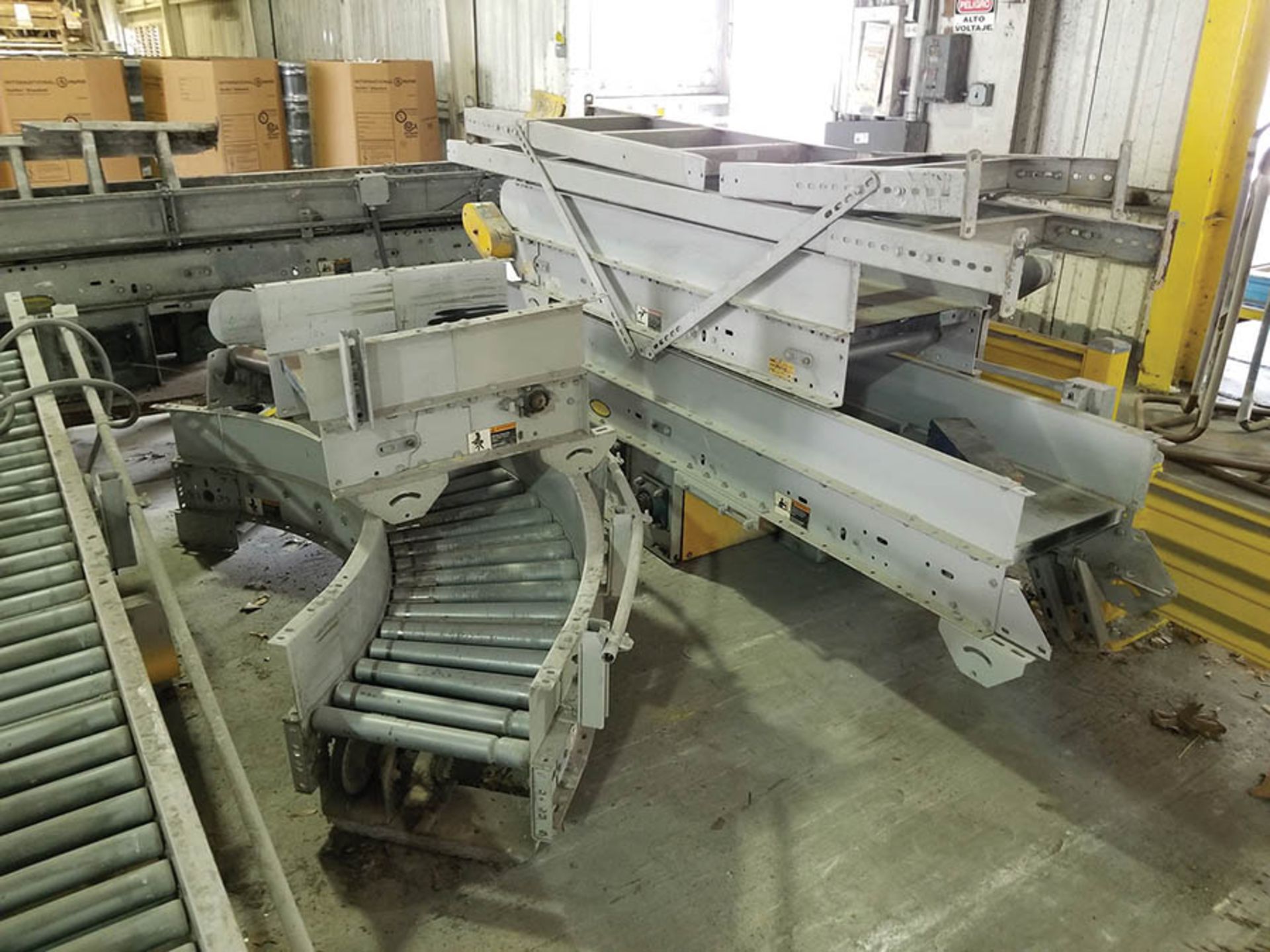 LARGE LOT OF CONVEYOR: INCLUDING BUT NOT LIMITED TO HYTROL POWER AND ROLLER CONVEYORS, STANDS, - Image 5 of 18