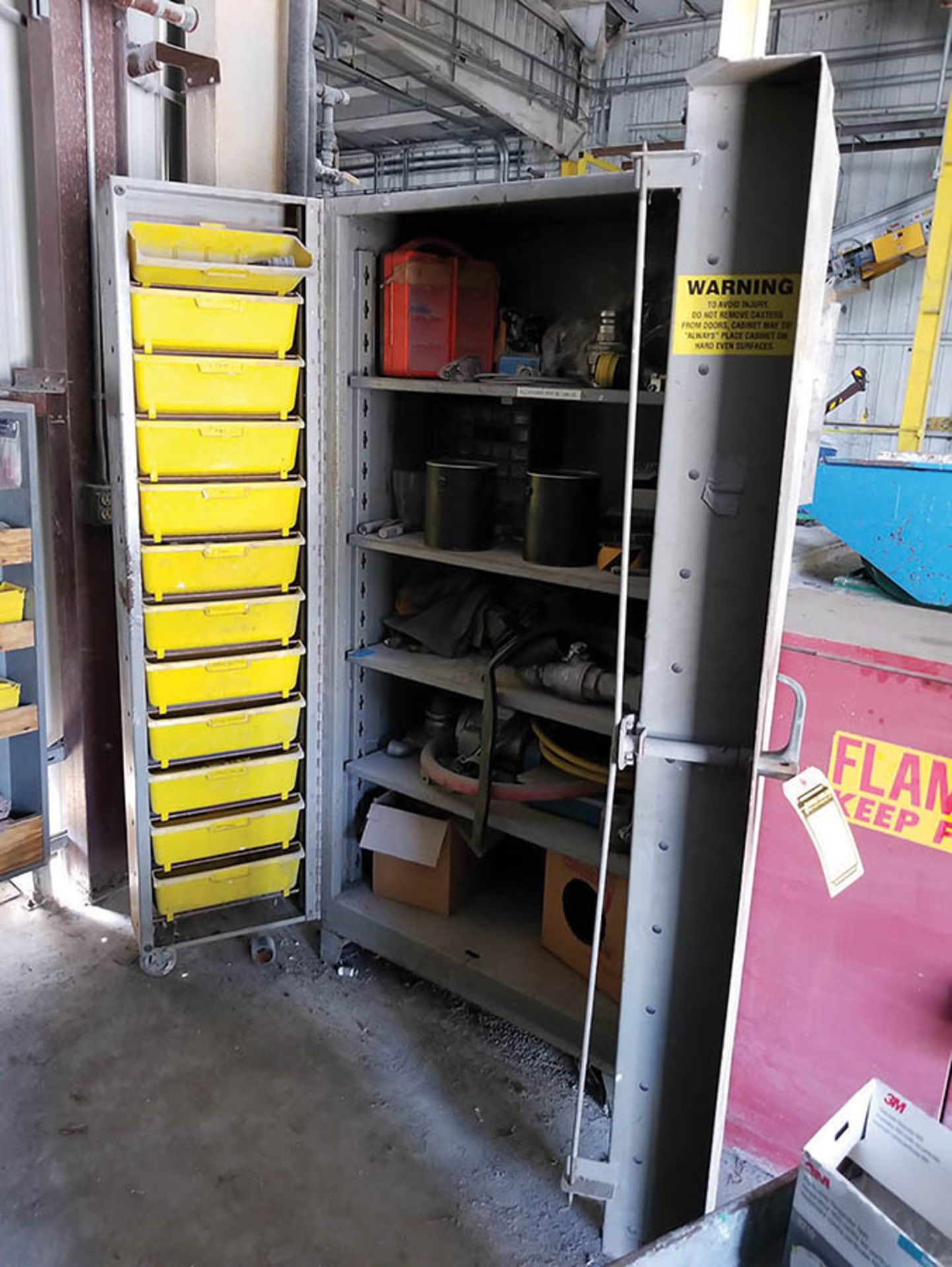 ENTIRE CORNER INCLUDING- PEDESTAL PIPE CLAMP, (2) HD LYON STEEL CABINETS WITH ASSORTED TOOLING, - Image 4 of 14