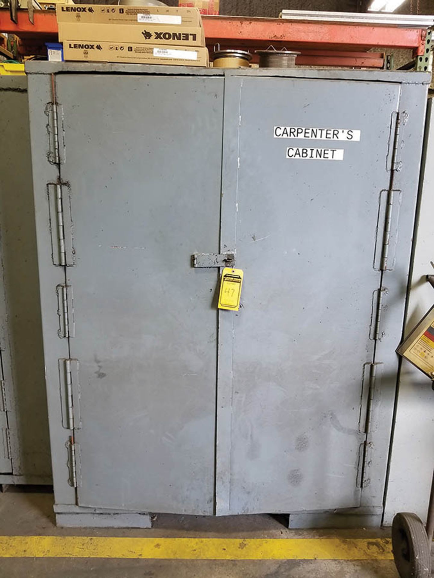 HD STEEL CABINET WITH BAR CLAMPS, DOOR HANDLE ARBOR ATTACHMENT, ELECTRIC SCREW GUNS , CAULK GUNS,