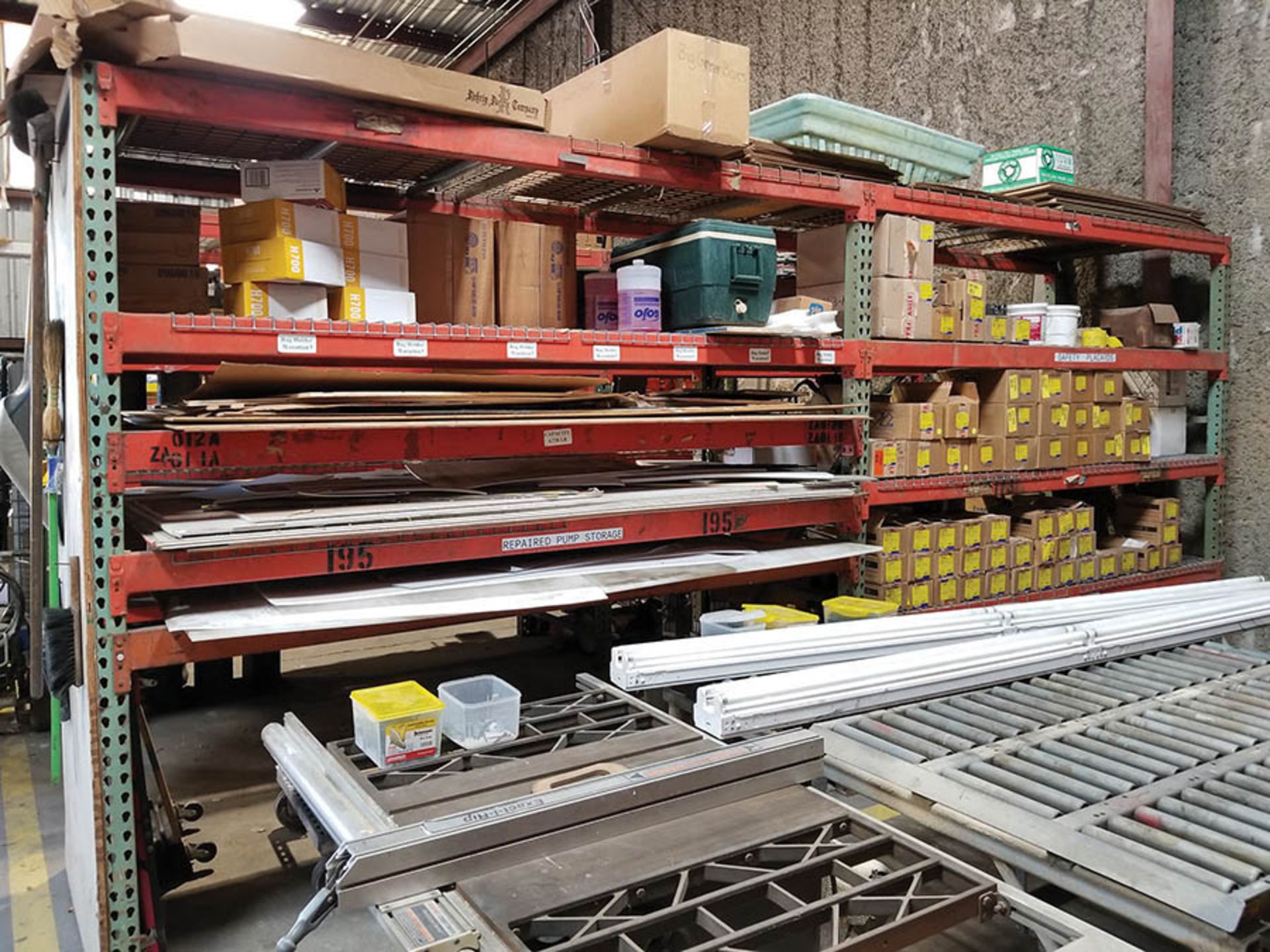 (2) SECTIONS OF 8' X 42'' X 8' TEAR DROP PALLET RACKING, WIRE MESH DECK, (8) BEAMS PER SECTION