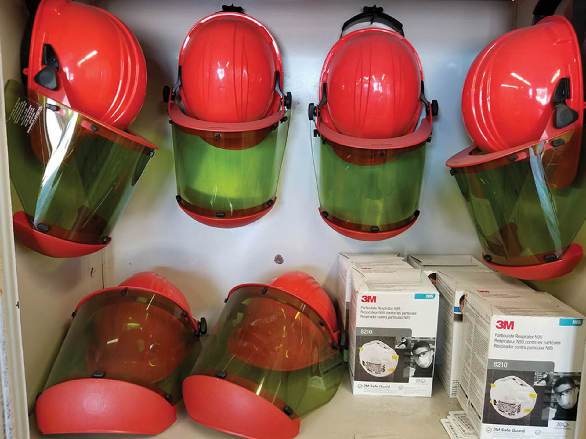 METAL CABINETS WITH LOCK OUT EQUIPMENT AND PPE EQUIPMENT; DUST MASKS, SHIELDED HARD HATS, HIGH - Image 4 of 5