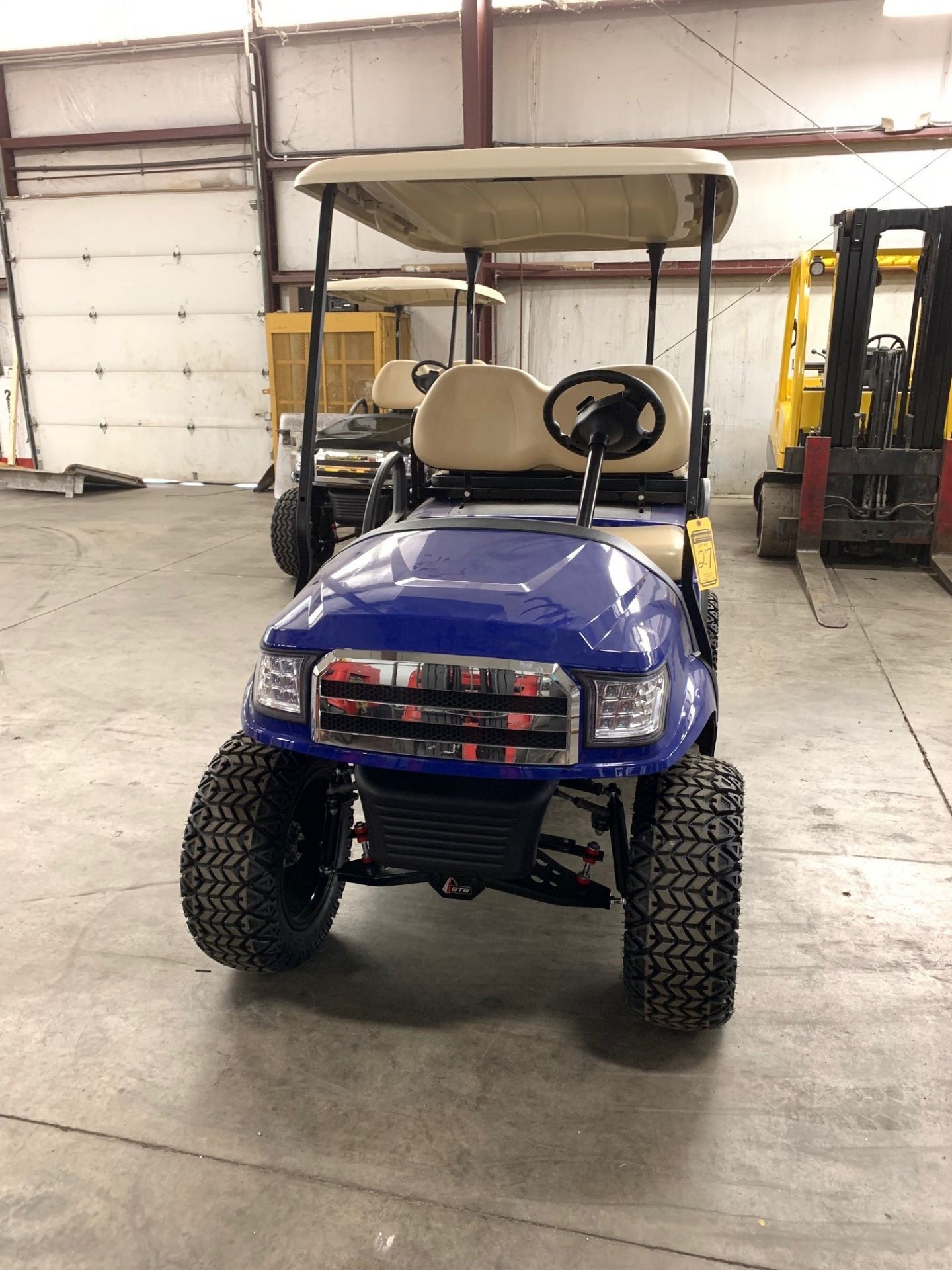 2014 CLUB CAR PRECEDENT ELECTRIC GOLF CART, WITH 48 VOLT CHARGER, 4-PASSENGER FOLD DOWN SEAT, LIFT - Image 2 of 6