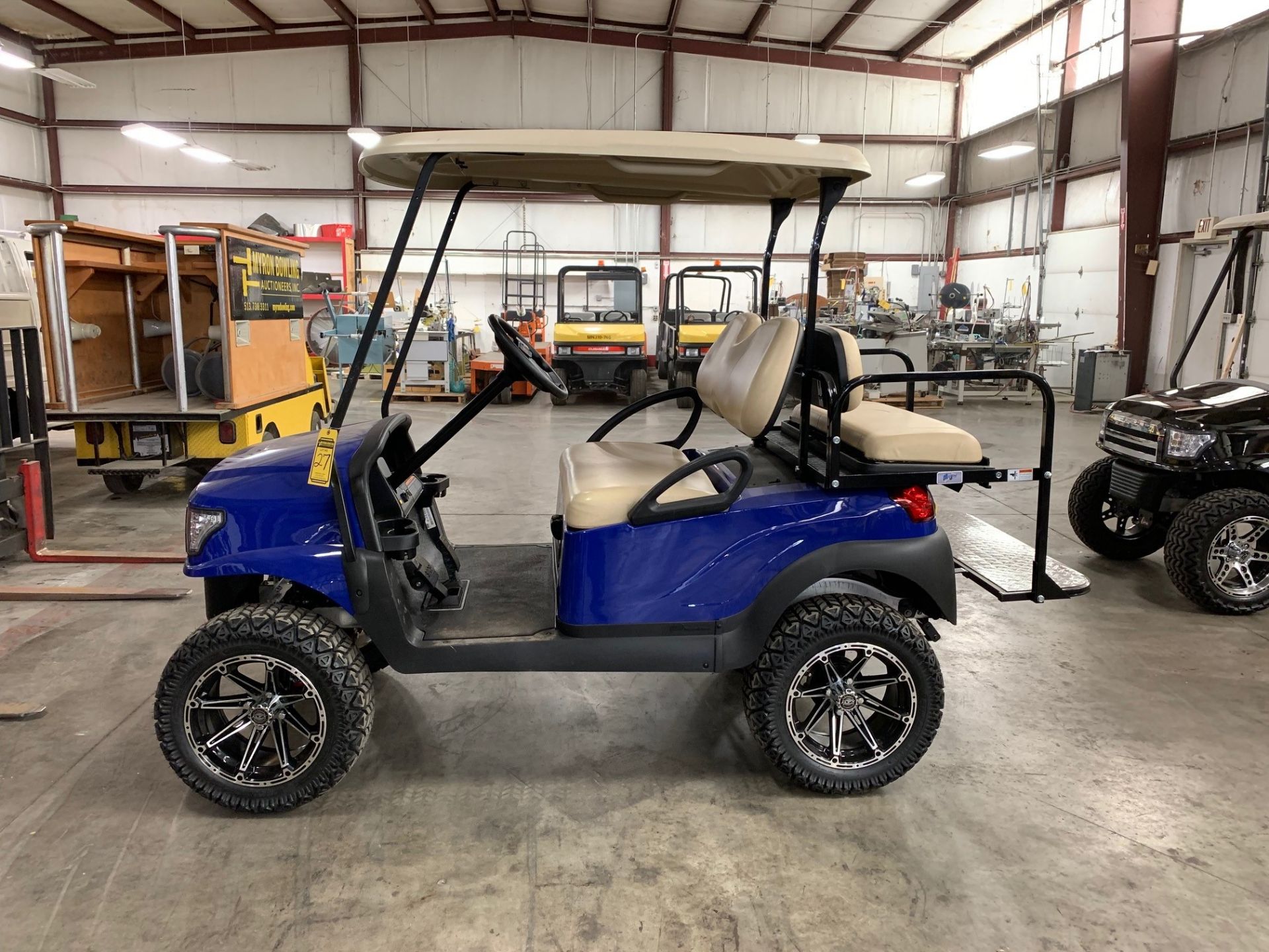 2014 CLUB CAR PRECEDENT ELECTRIC GOLF CART, WITH 48 VOLT CHARGER, 4-PASSENGER FOLD DOWN SEAT, LIFT