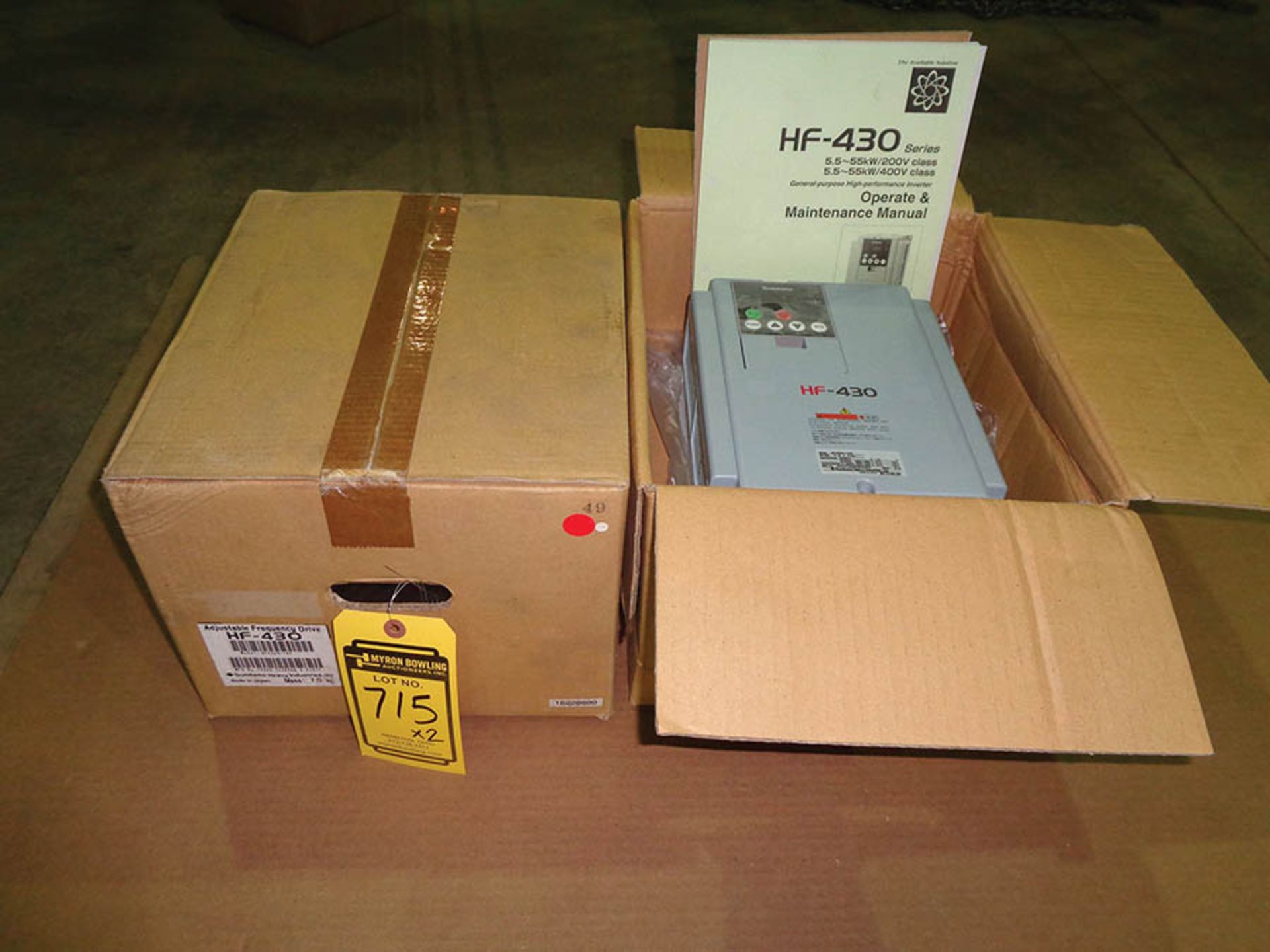 SUMITOMO HF-4304-7A5 ADJUSTABLE FREQUENCY DRIVES NEW IN BOX (X 2)