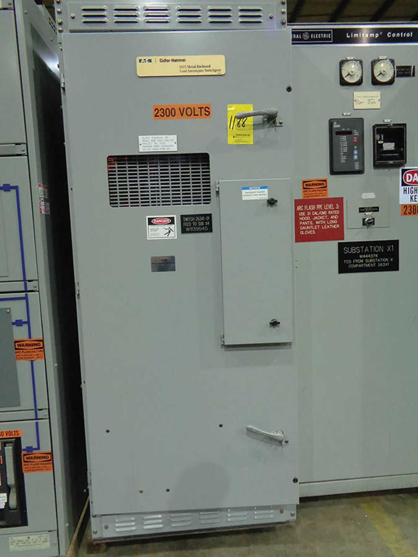 CUTLER HAMMER MVS METAL ENCLOSED LOAD INTERRUPTER SWITCH 15.5 KVA 800 AMP AND GENERAL ELECTRIC GE