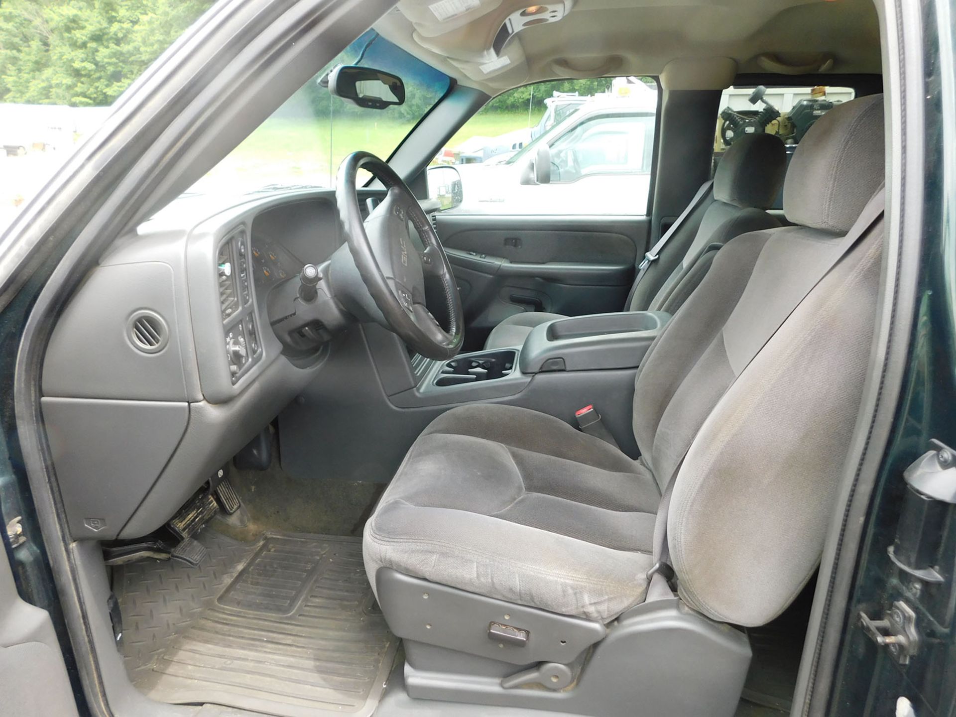 2003 CHEVROLET SILVERADO Z71 PICKUP TRUCK; 4WD, EXTENDED CAB, AUTOMATIC, 166,450 MILES - Image 6 of 7