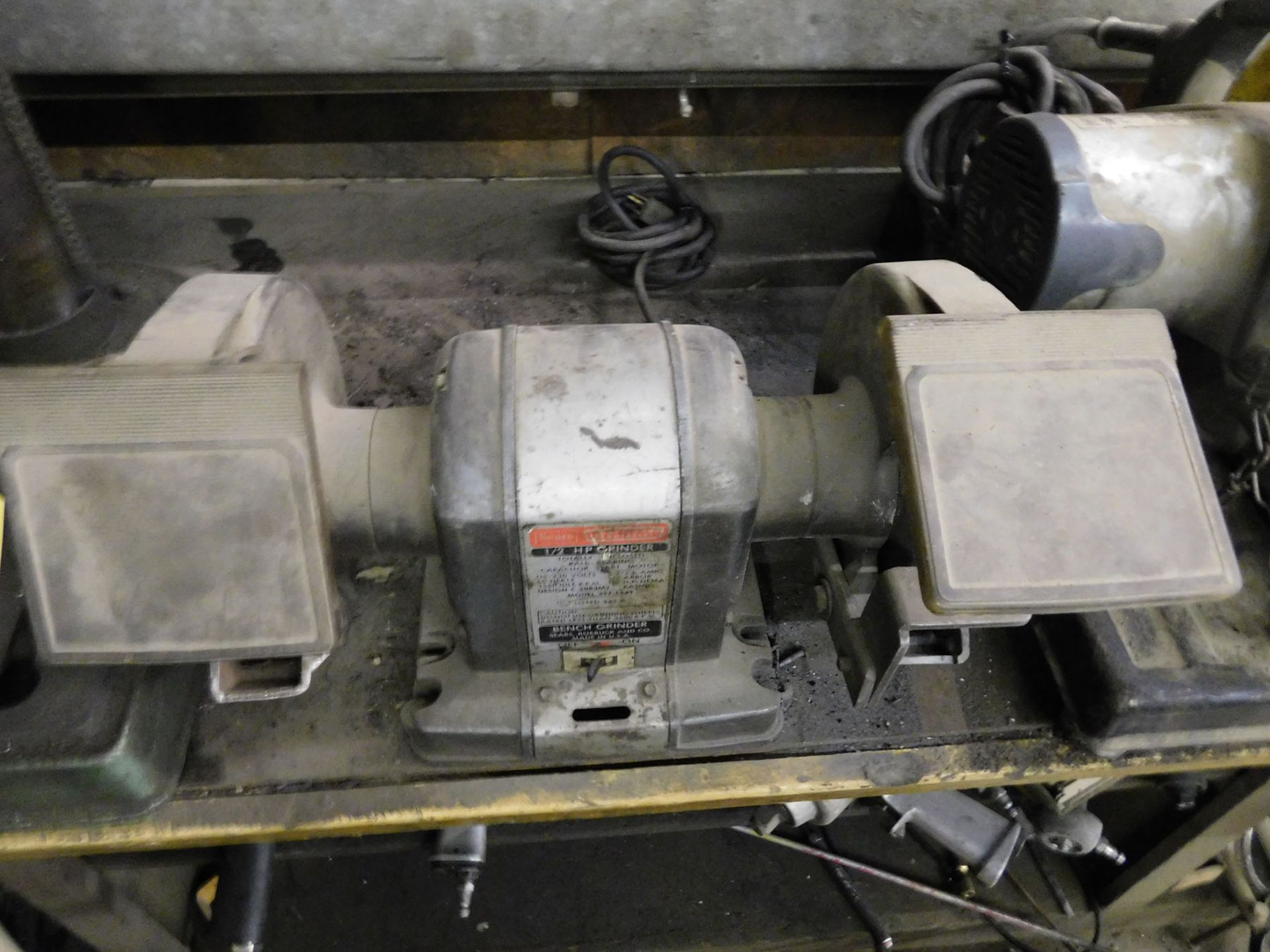 SEARS 1/2 HP BENCH GRINDER; MODEL 3971949, 115/230 VOLT, 5.2/2.6 AMPS, 60-HZ, 1/2 ARBOR, 3,58 IDLE - Image 3 of 3