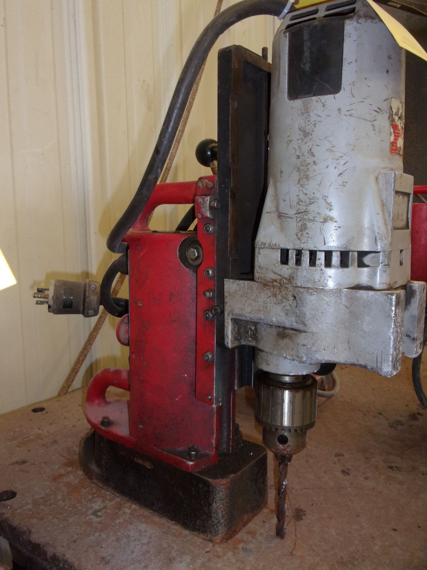 MILWAUKEE ELECTRIC MAG DRILL; S/N 598C101011