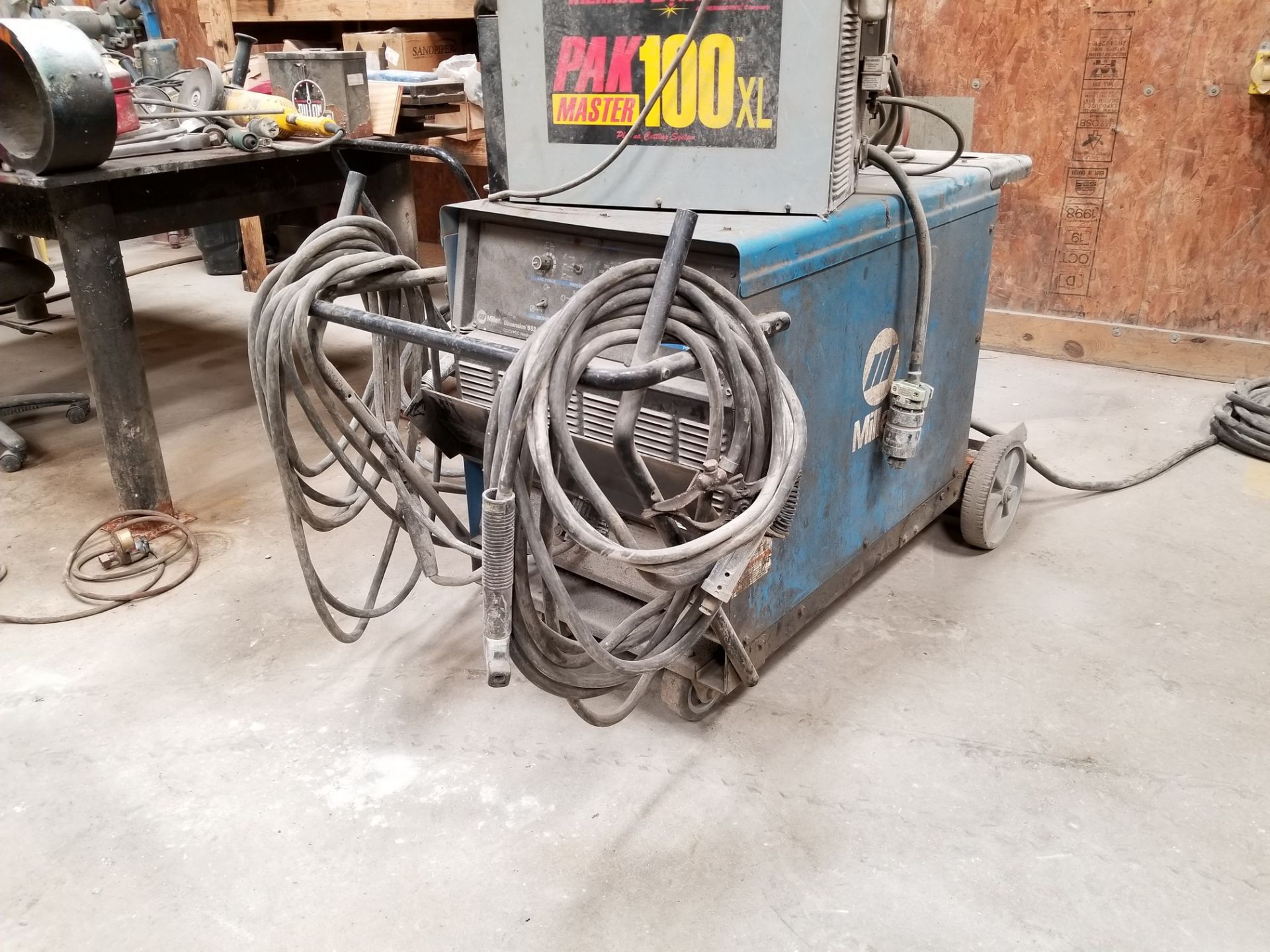 FABRICATING & WELDING EQUIPMENT - Image 17 of 43