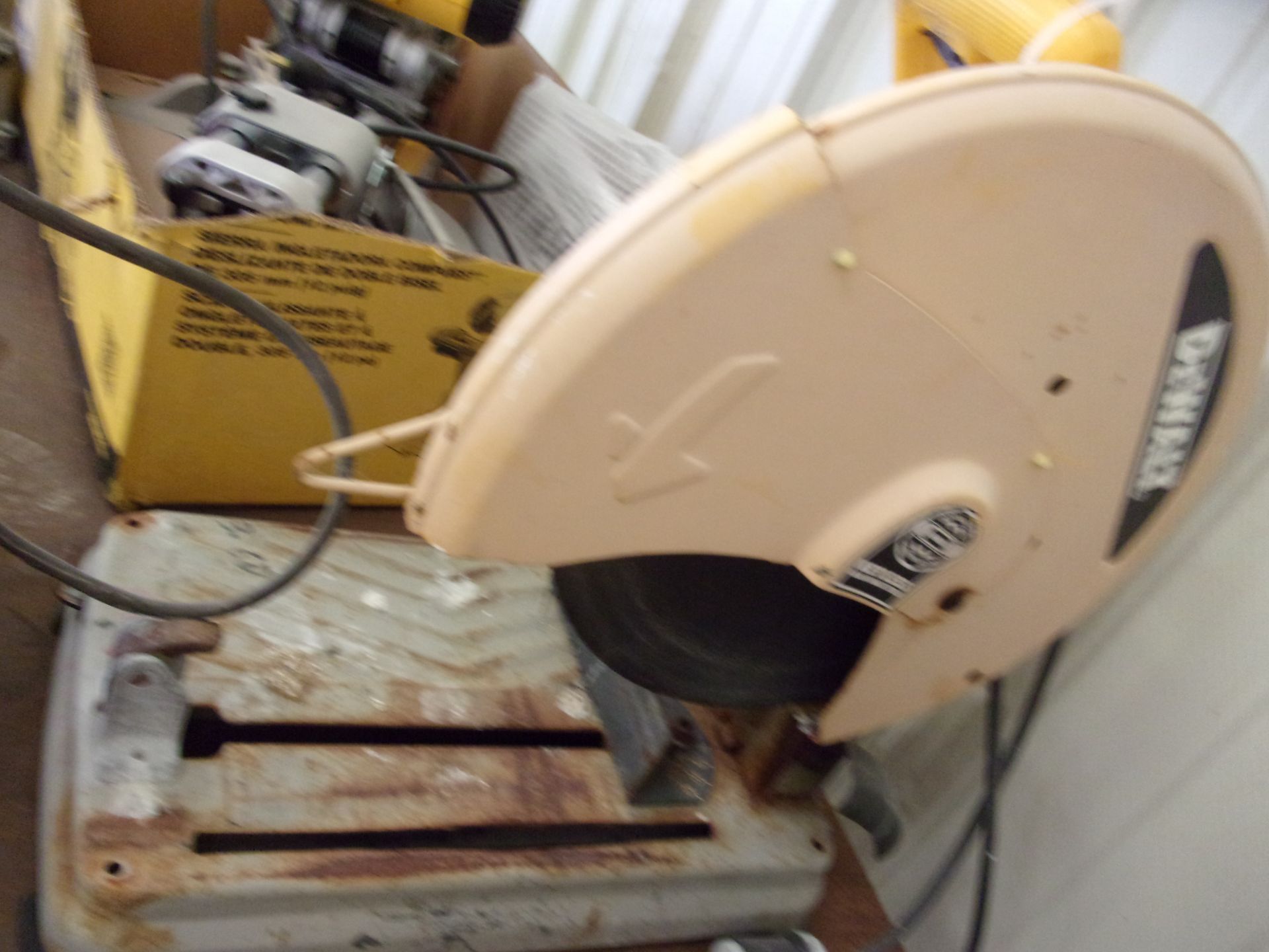 DEWALT D28715 ELECTRIC 14'' CHOP SAW; TYPE 2, 120V, 15A, 4,000 RPM, 1'' ARBOR, S/N 229612 - Image 3 of 4