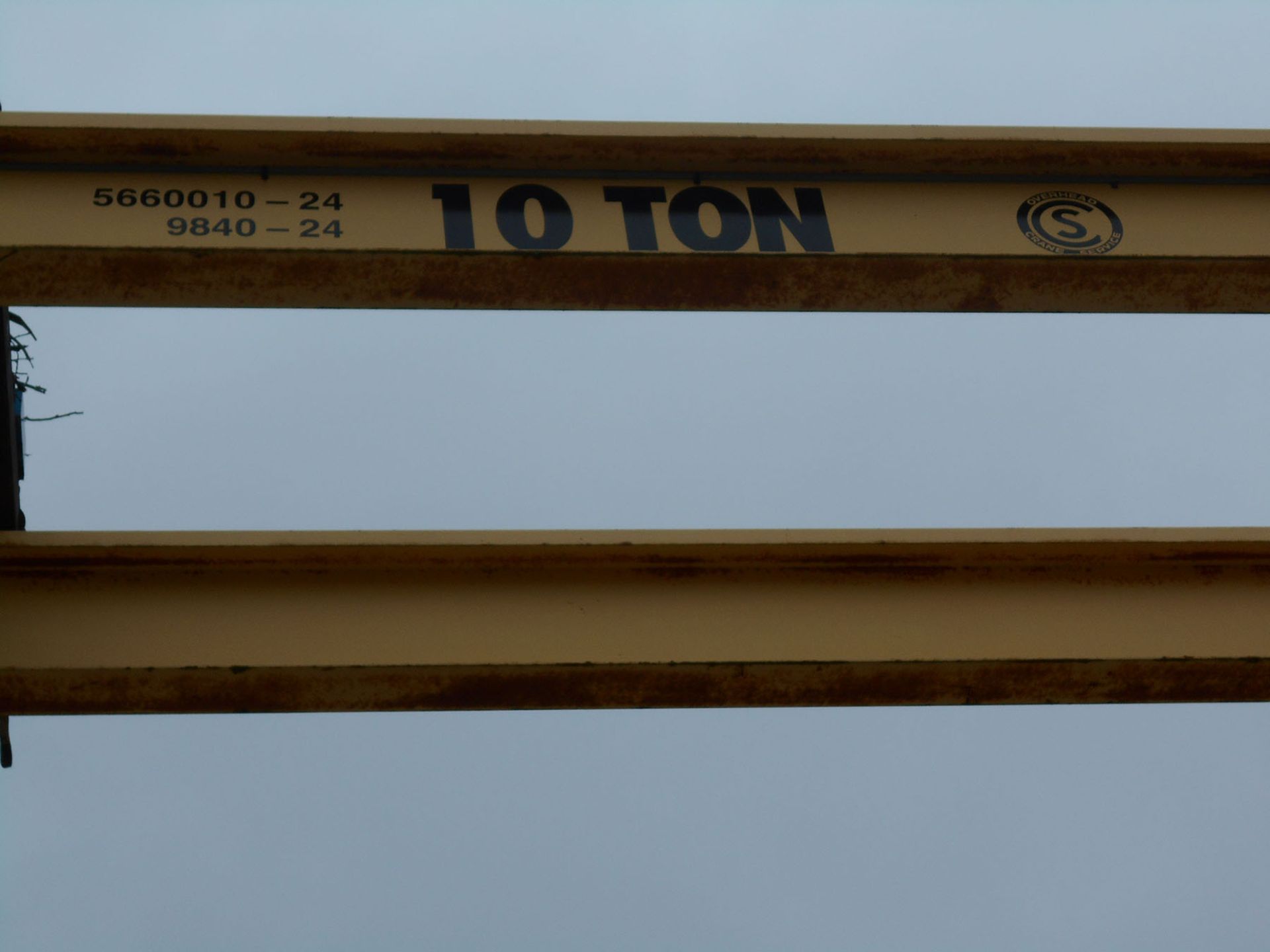 10-TON OVERHEAD CRANE WITH (2) RAILS 60' LONG