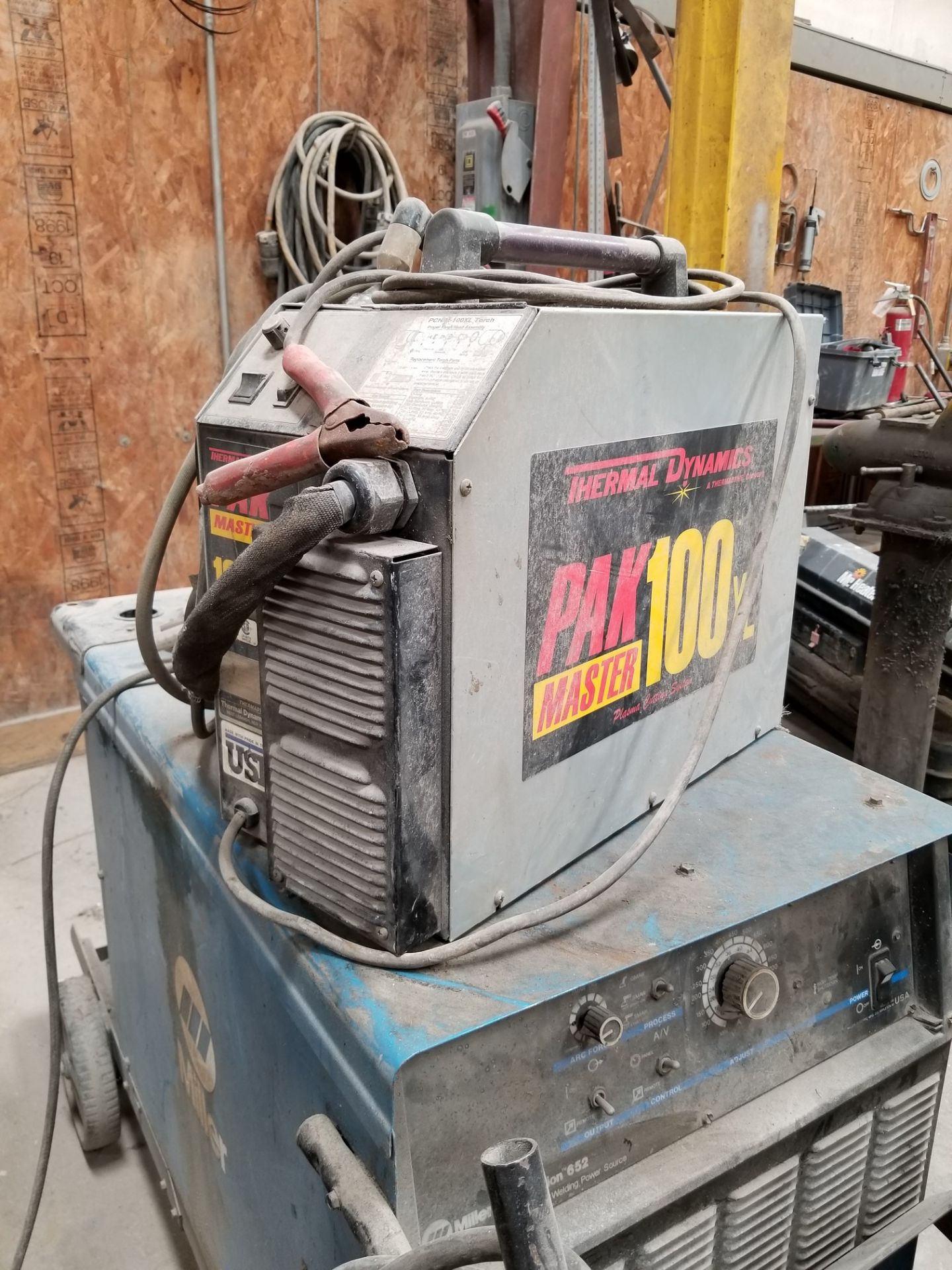 FABRICATING & WELDING EQUIPMENT - Image 16 of 43