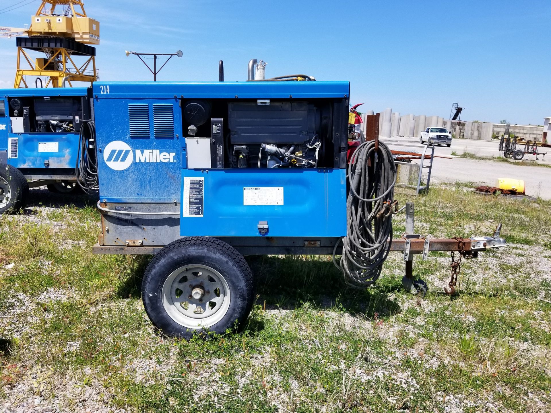 FABRICATING & WELDING EQUIPMENT - Image 4 of 43