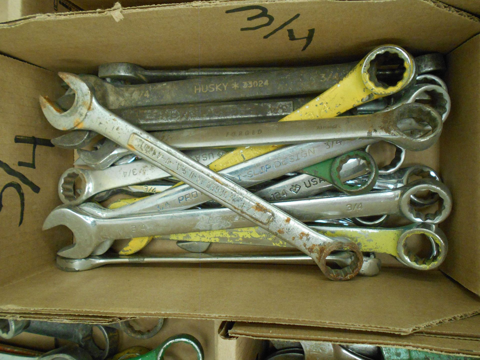 LOT OF 3/4'' COMBO WRENCHES