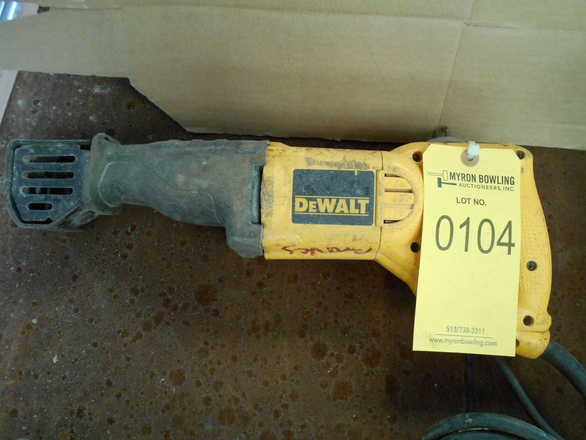 DEWALT DW304P ELECTRIC SAWZALL