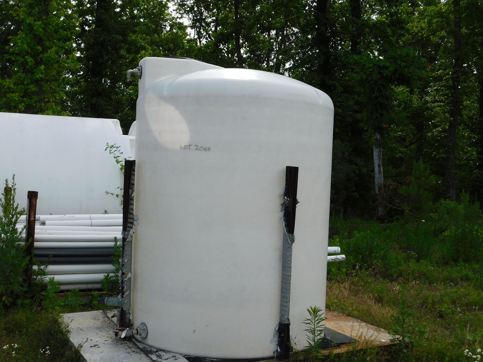 WATER STORAGE TANK