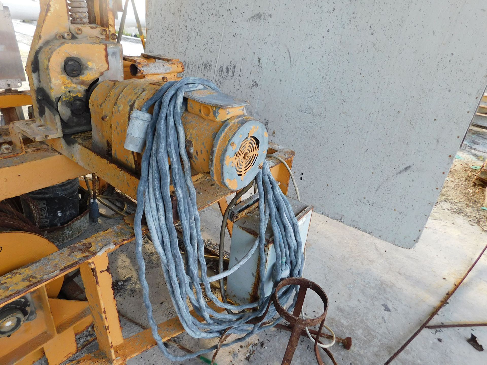 CABLE PULLING BRACKETS - Image 2 of 2