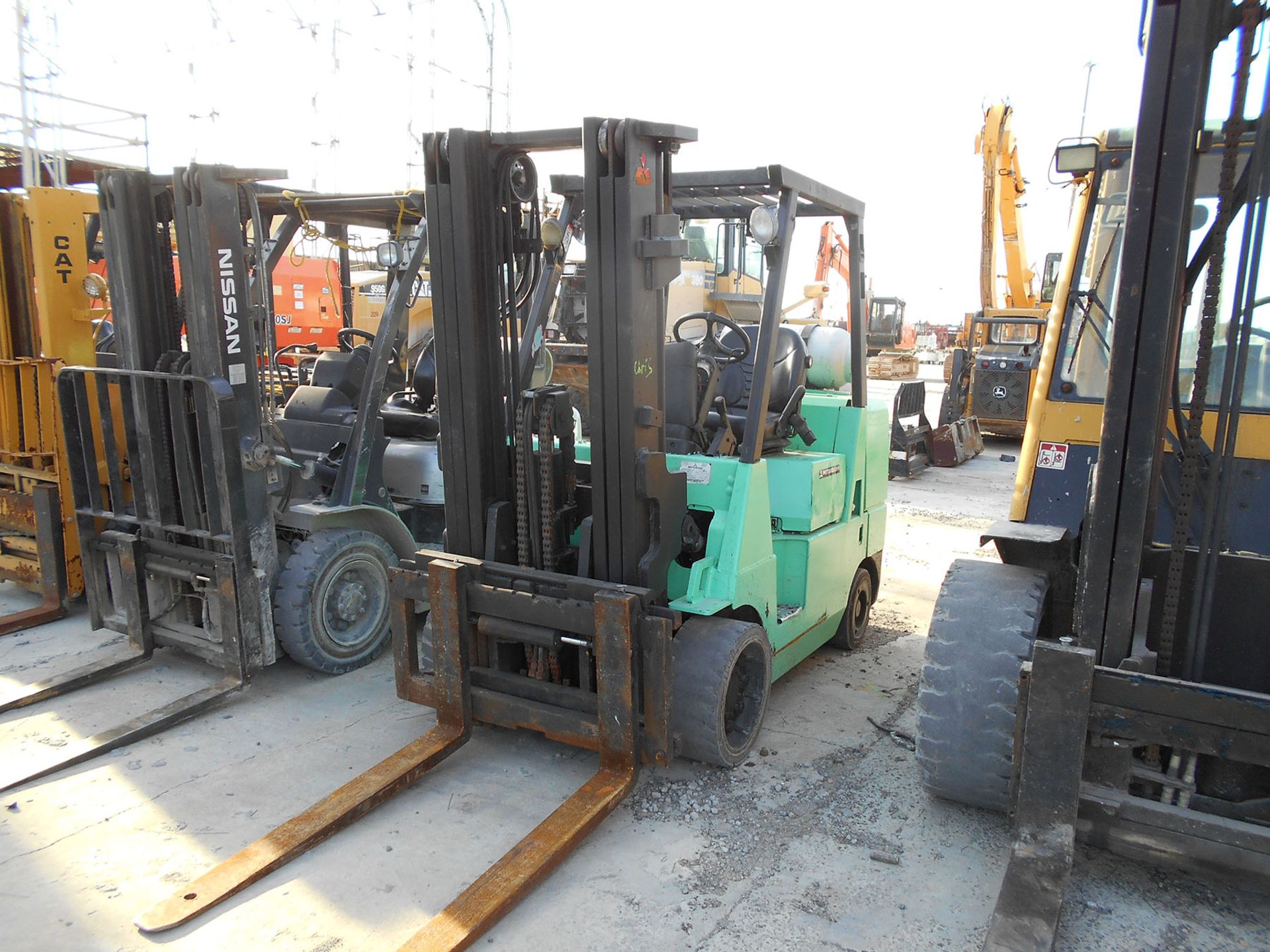 MITSUBISHI CATERPILLAR 8,000 LBS. FORKLIFT; MODEL F6C40K1, S/N AF87A00144, 12,882 HOURS