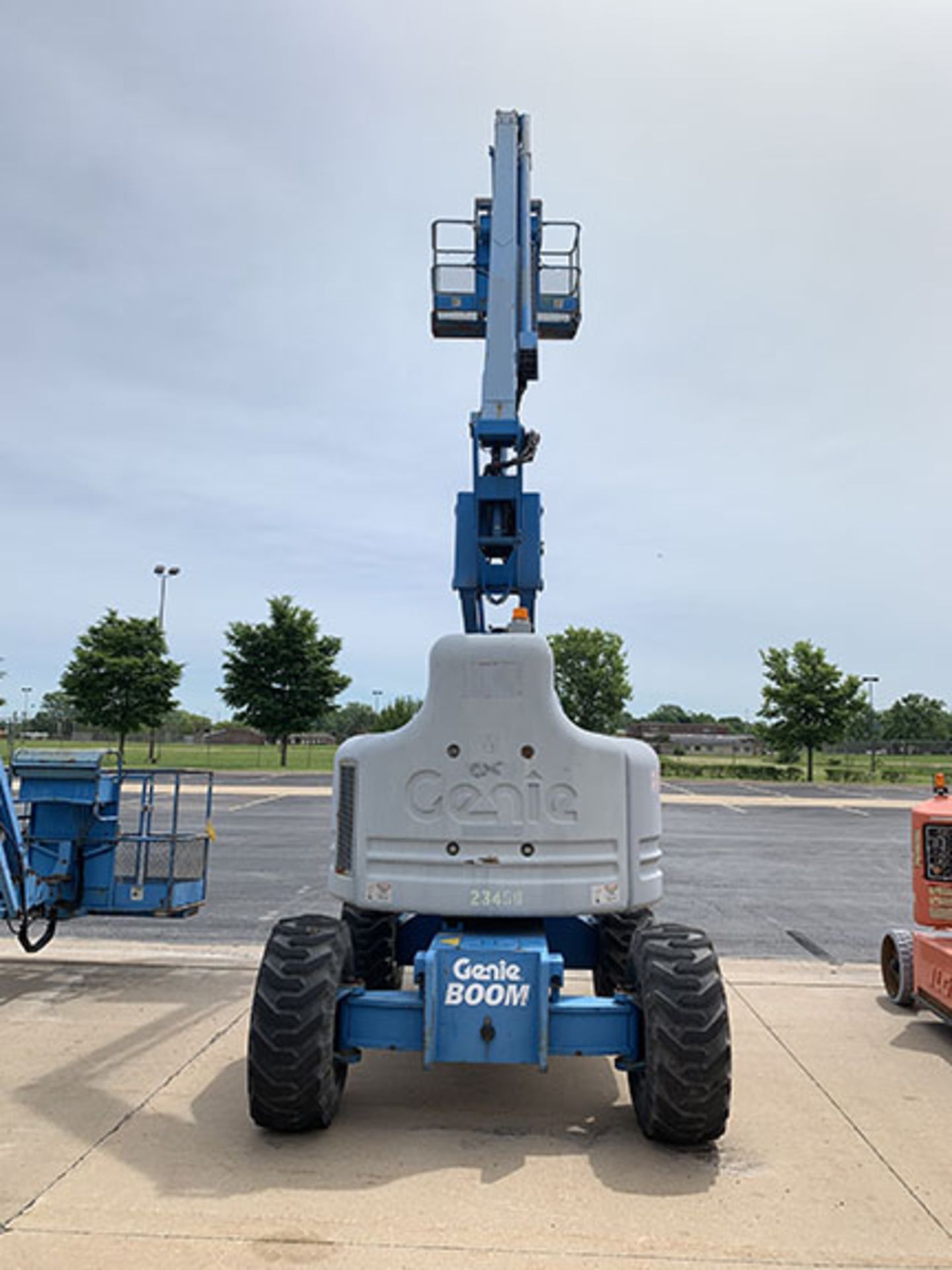 GENIE Z60/34 ARTICULATING BOOM LIFT (2000), 60' REACH, DIESEL, S/N