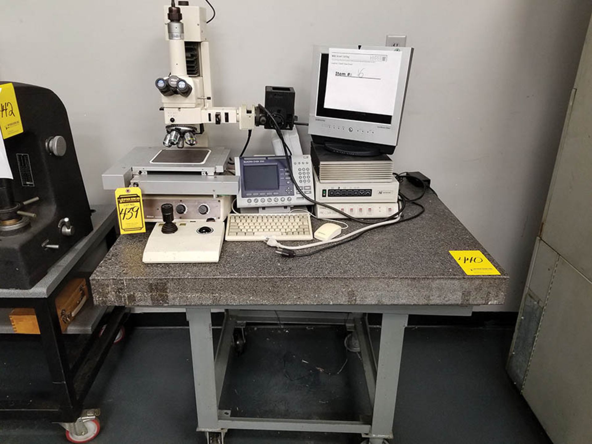 NIKKON MM40 MEASURING MICROSCOPE 5-LENS TURRET, JOYSTICK, S/N 1102966