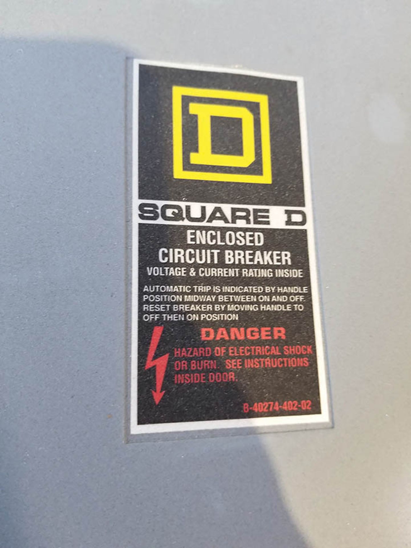SQUARE D ENCLOSED CIRCUIT BREAKER - Image 2 of 2