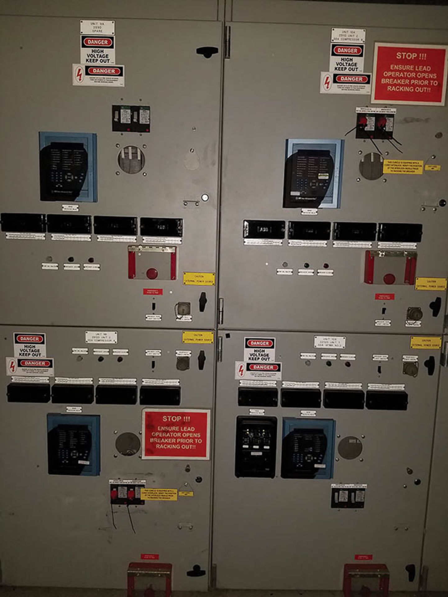 CONTENTS OF: PDC-1/ 2007 POWELL INDUSTRIES 80' X 25' MODULAR POWER CONTROL ROOM INTEGRATED EQUIPMENT - Image 10 of 33