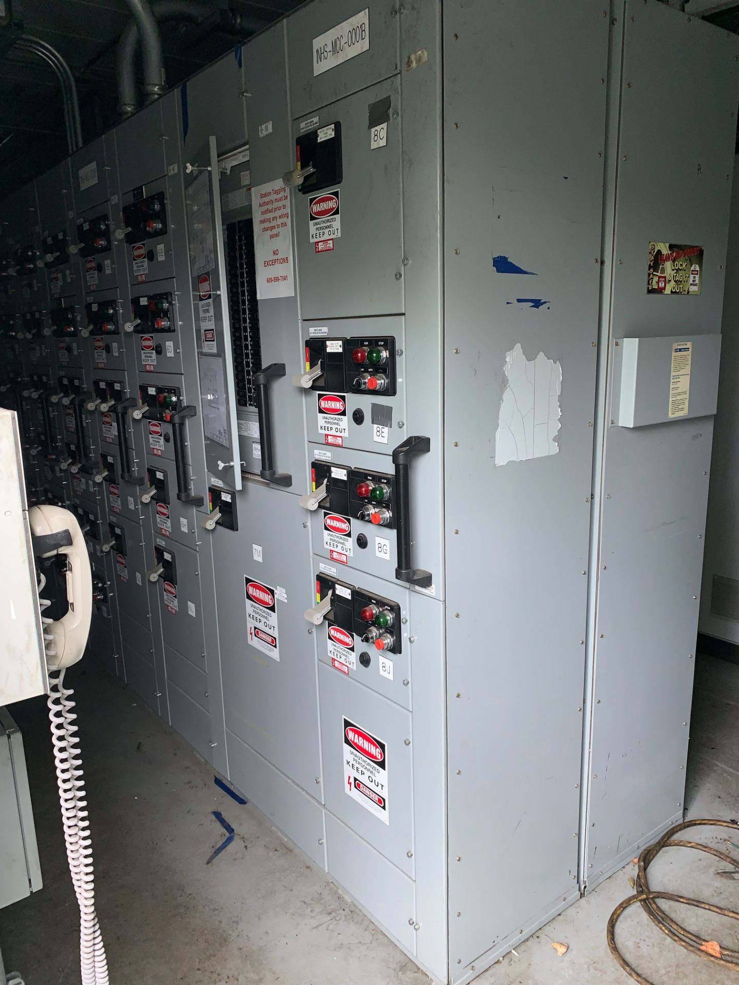 CONTENTS OF: PDC-3/ 2008 POWELL 19' X 35' MODULAR POWER CONTROL ROOM INTEGRATED EQUIPMENT - Image 14 of 14